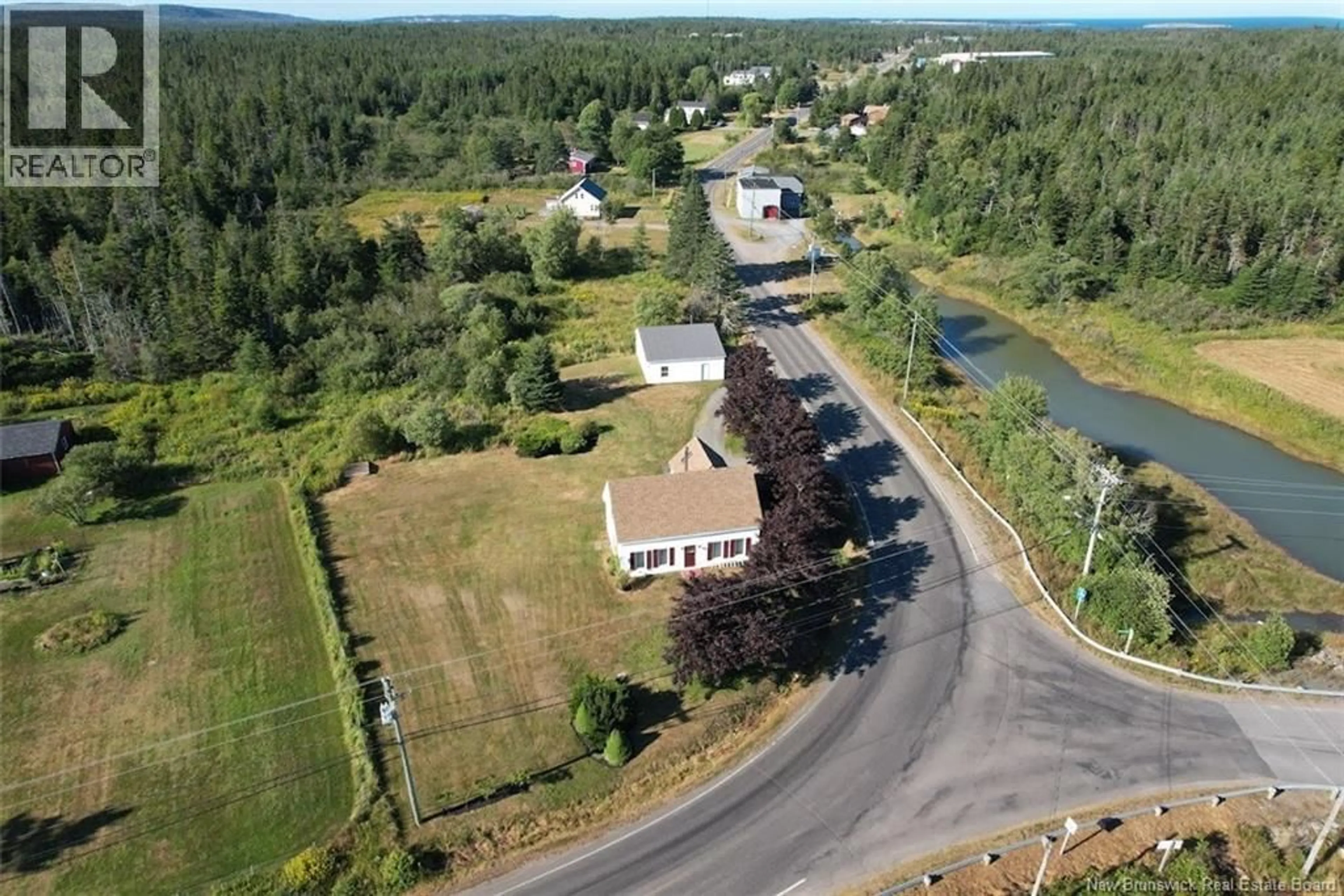 A pic from outside/outdoor area/front of a property/back of a property/a pic from drone, unknown for 1088 ROUTE 776, Grand Manan Island New Brunswick E5G1A5