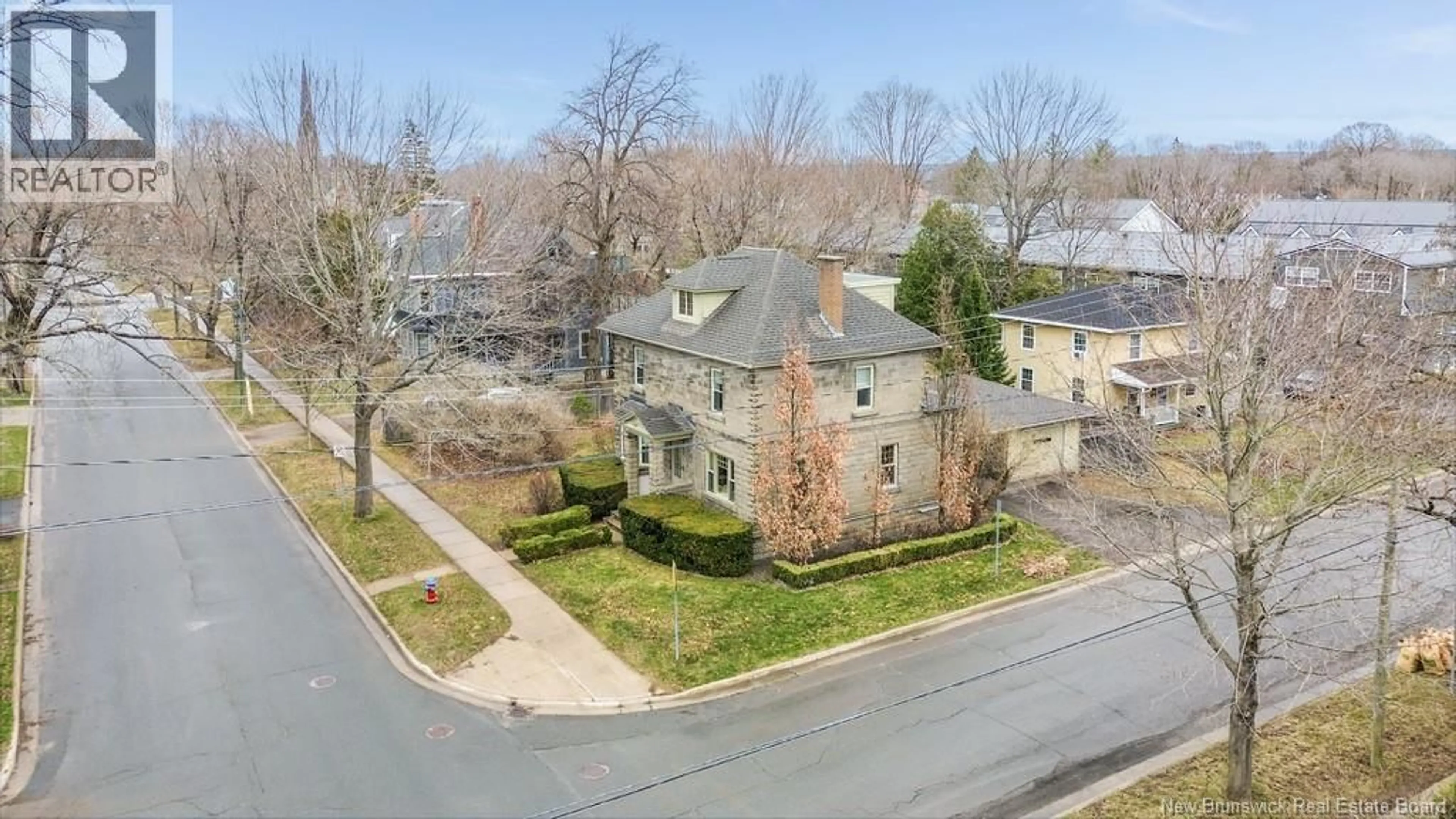 A pic from outside/outdoor area/front of a property/back of a property/a pic from drone, street for 296 CHURCH STREET, Fredericton New Brunswick E3B4E4