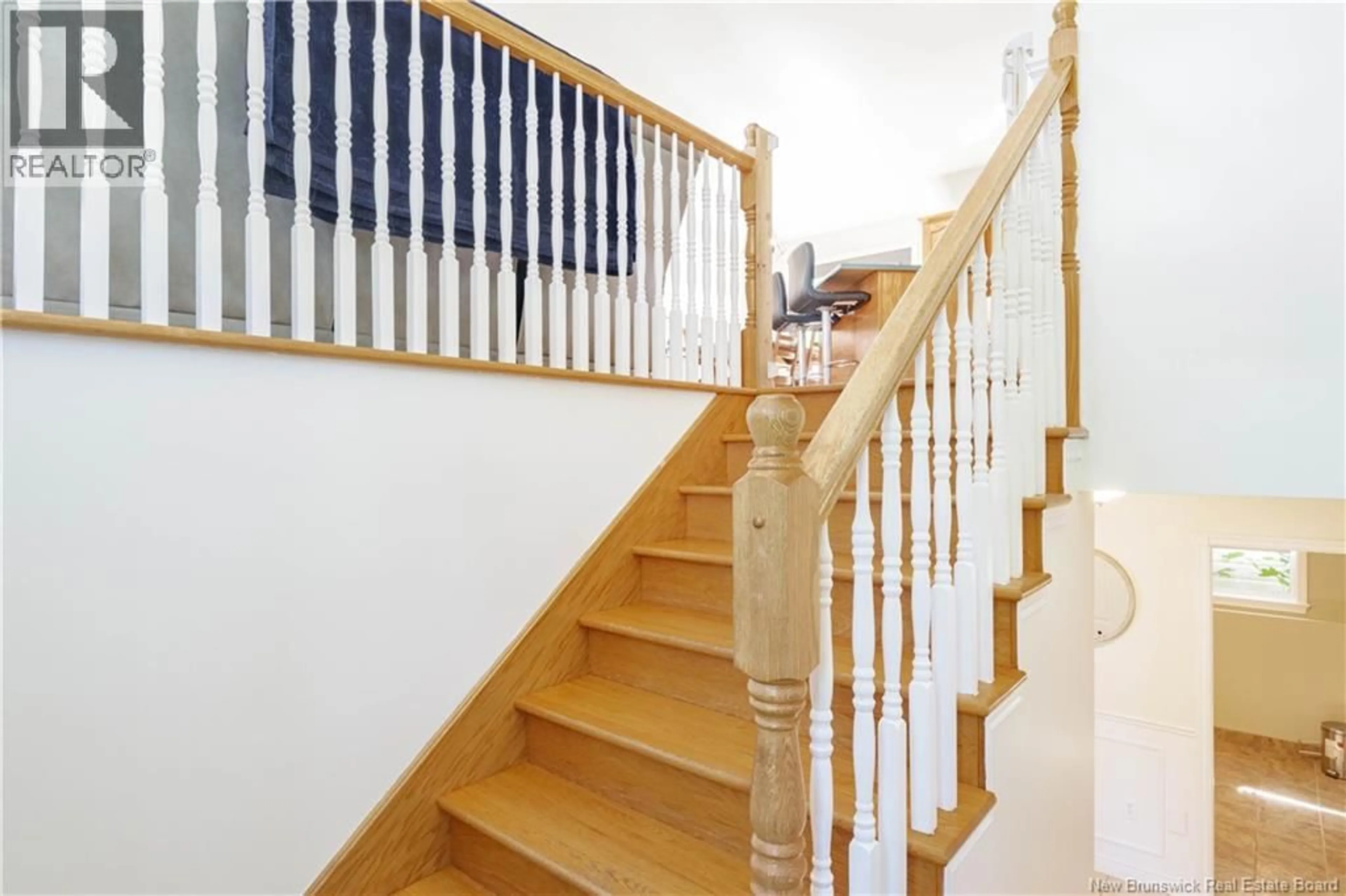 Stairs for 36 SPIRO DRIVE, Fredericton New Brunswick E3B9N4