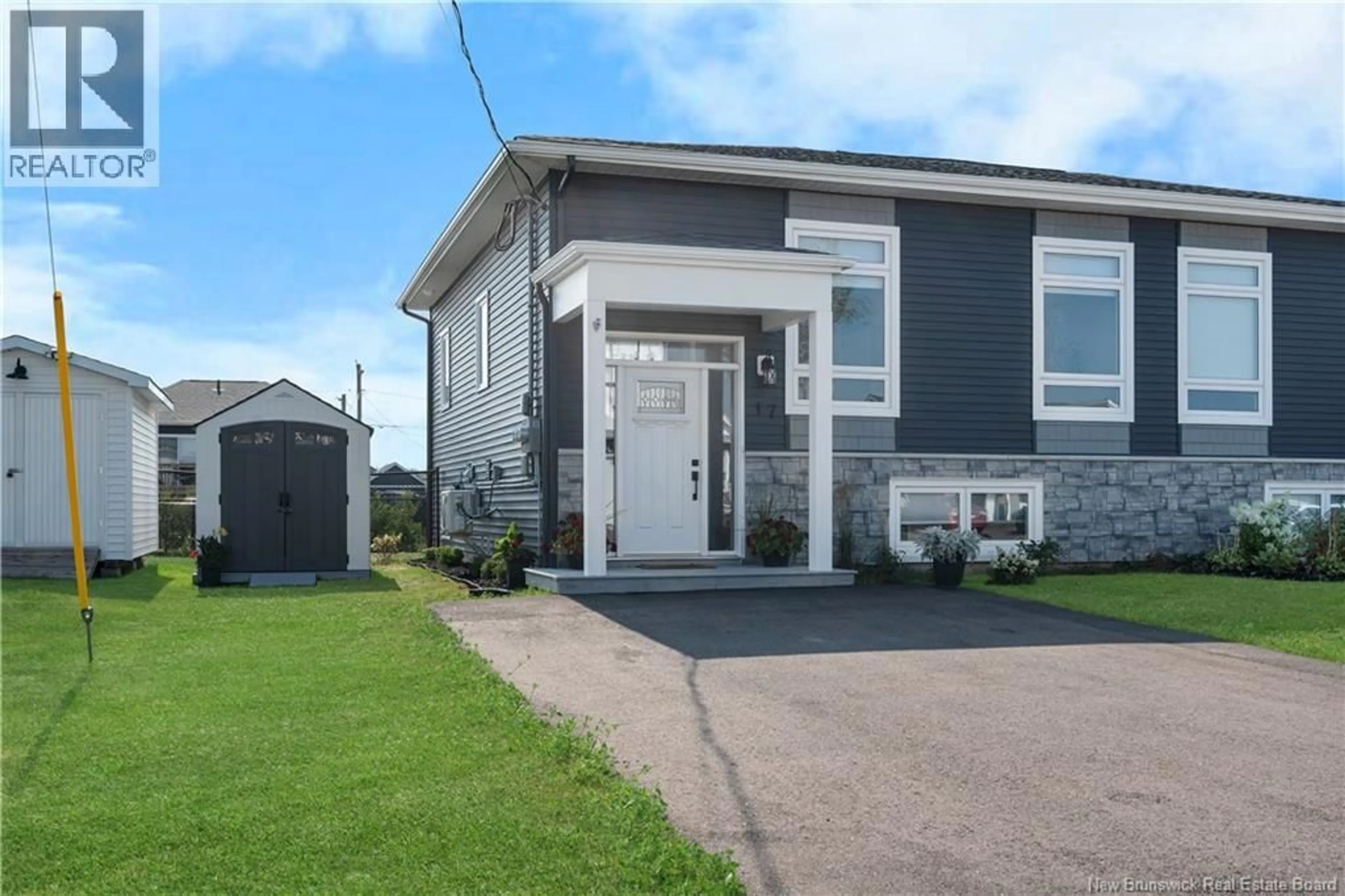 Home with vinyl exterior material, street for 17 MIA STREET, Shediac New Brunswick E4P0K9