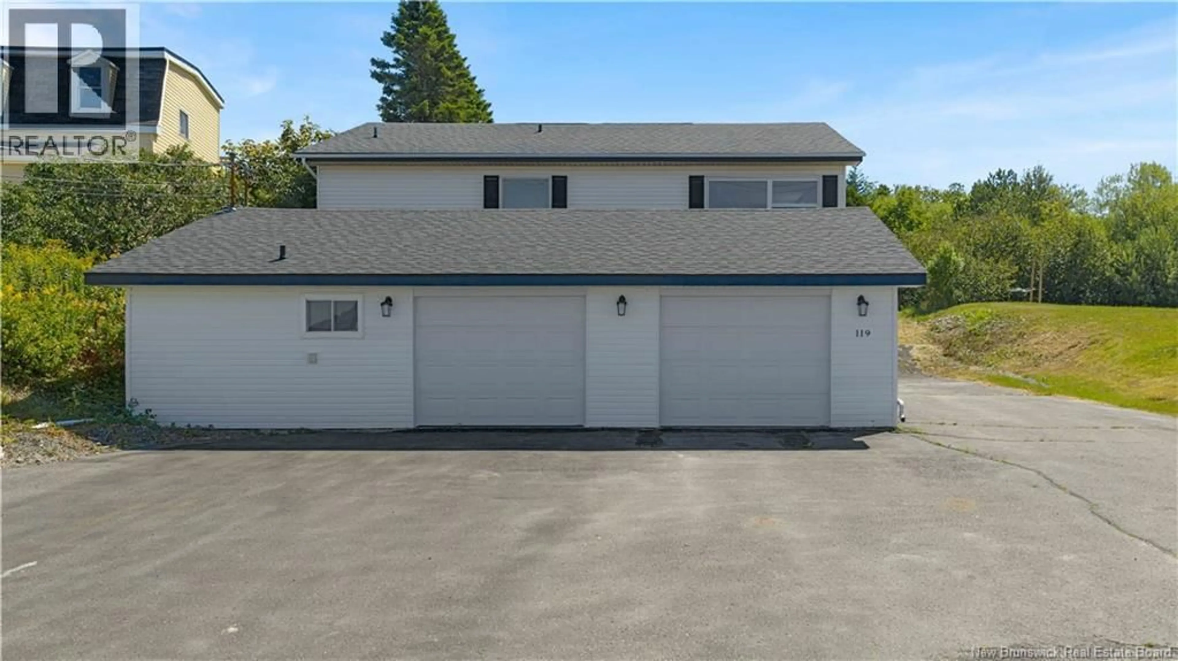 Indoor garage for 119 RED HEAD ROAD, Saint John New Brunswick E2P1K8