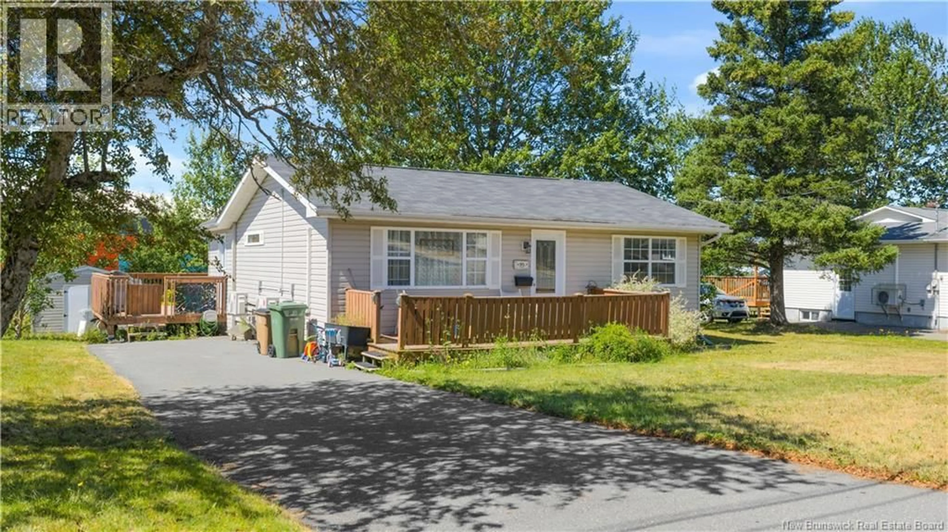Home with vinyl exterior material, street for 19 BRAEMAR DRIVE, Saint John New Brunswick E2J2T5