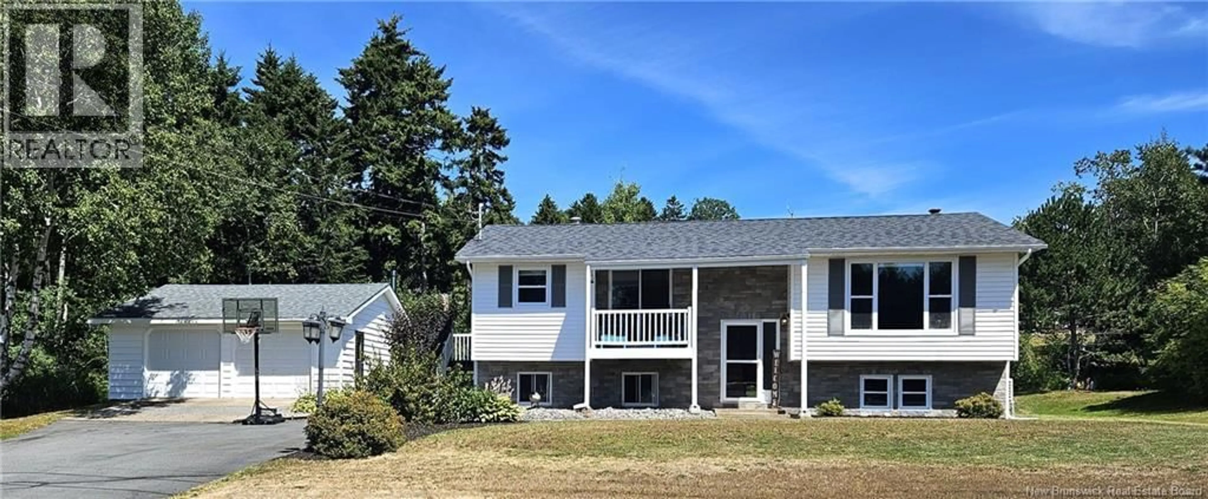 Home with vinyl exterior material, unknown for 13 RAINBOW CRESCENT, Grand Bay-Westfield New Brunswick E5K2T1