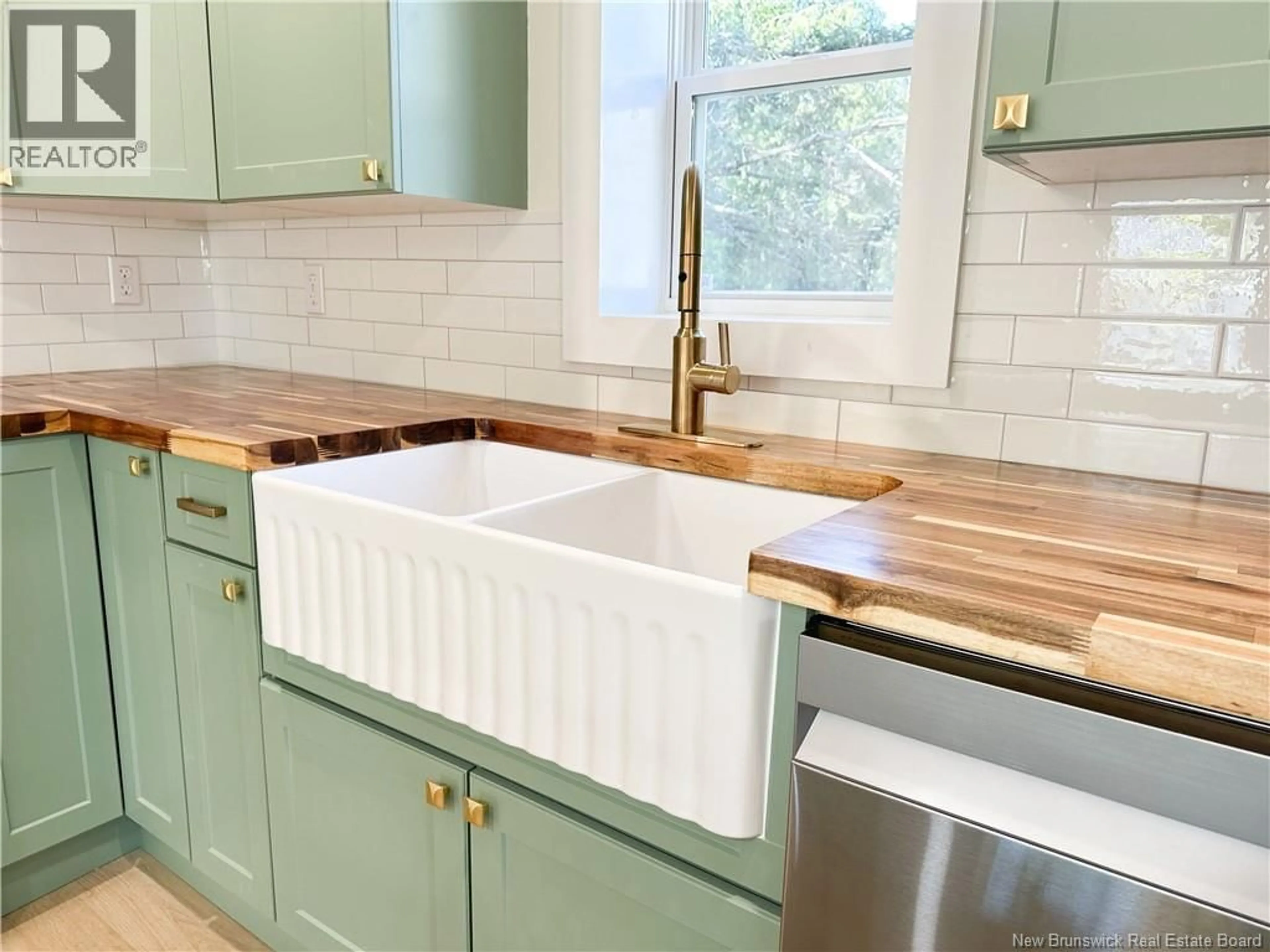 Contemporary kitchen, ceramic/tile floor for 1950 ROUTE 121 ROUTE, Norton New Brunswick E5T1C5