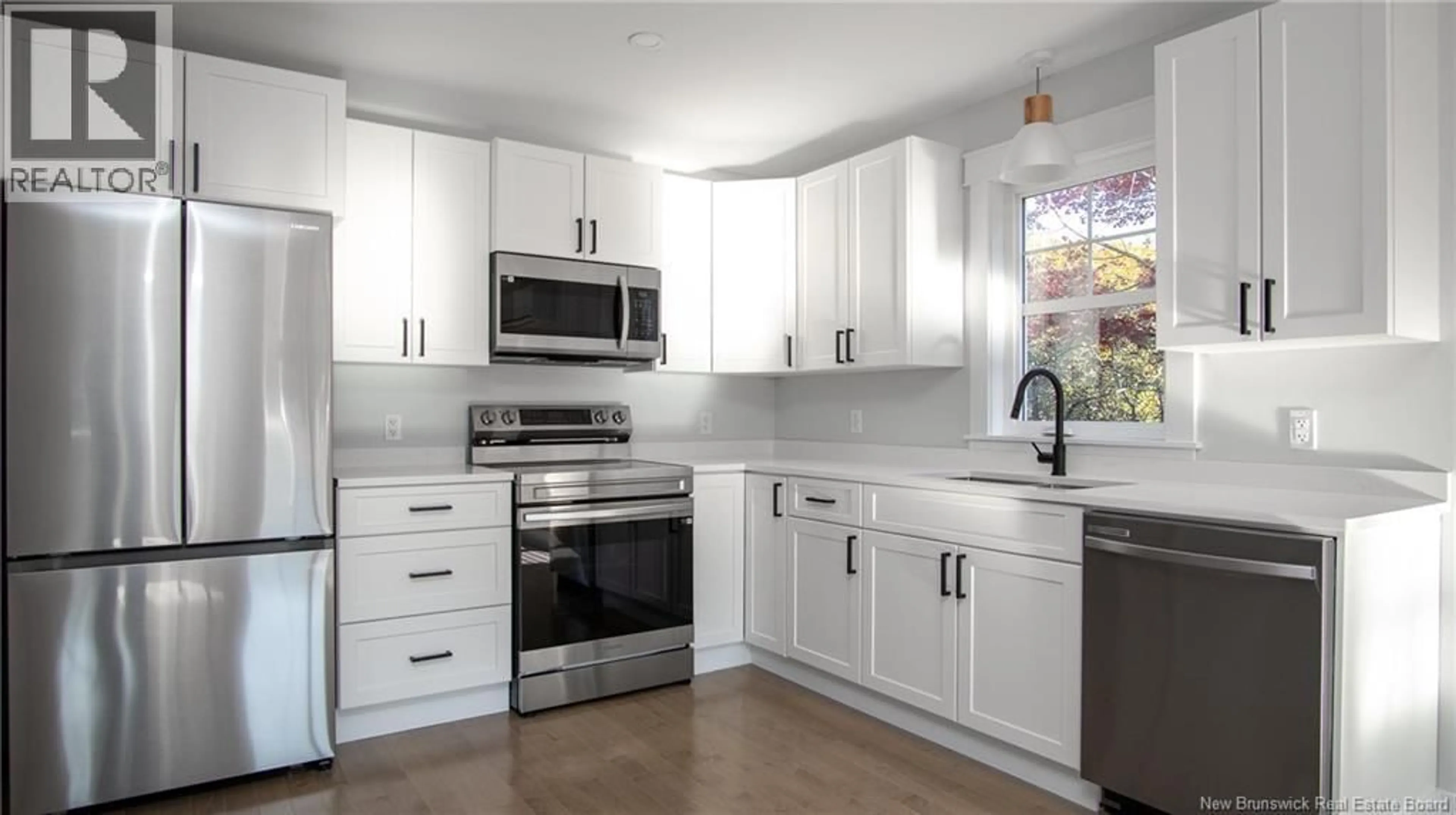 Open concept kitchen, ceramic/tile floor for 329 HAMPTON ROAD, Quispamsis New Brunswick E2E4T1