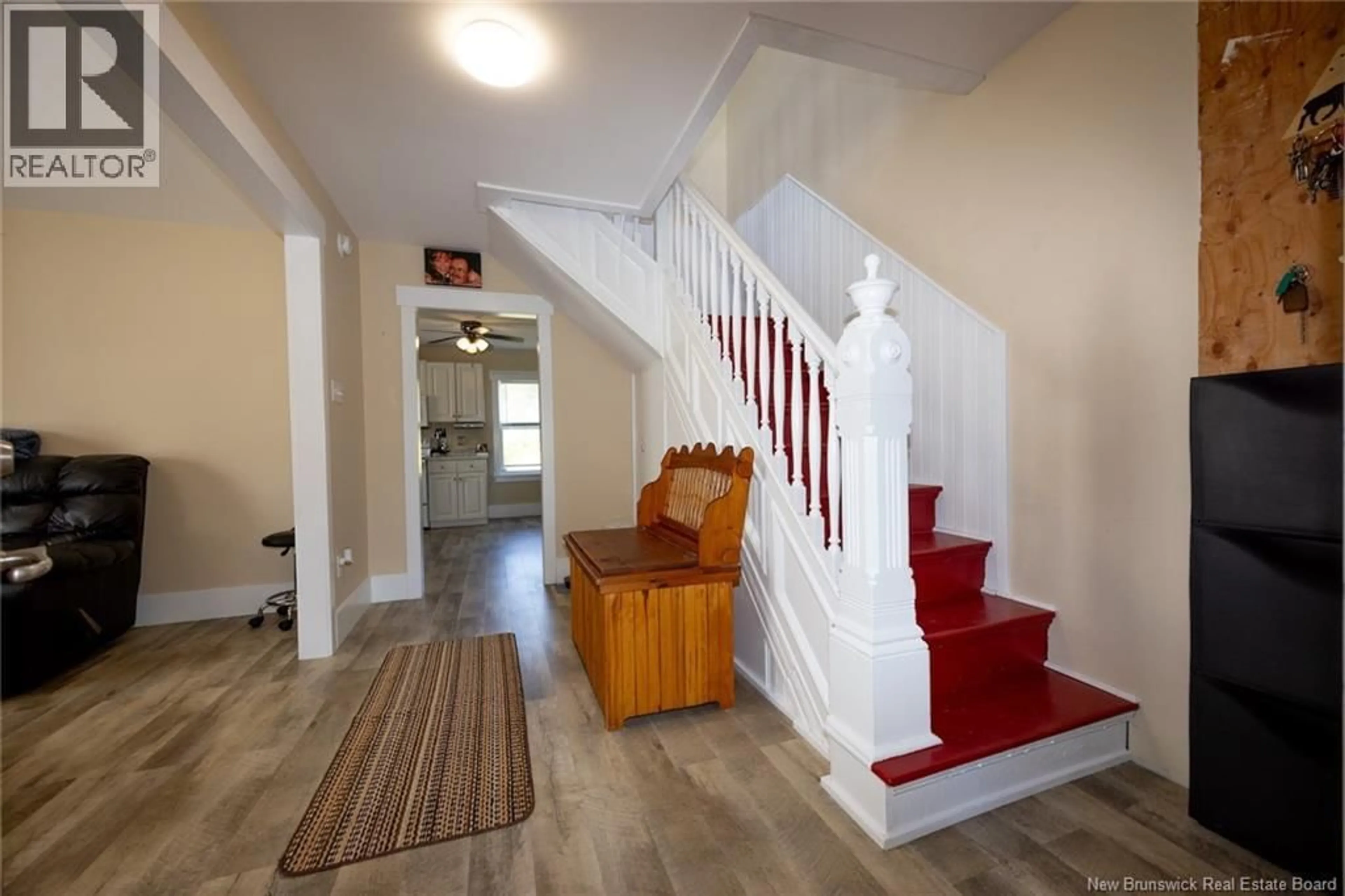 Indoor foyer for 20 LOWER STONERIDGE ROAD, Burtts Corner New Brunswick E6L2P3