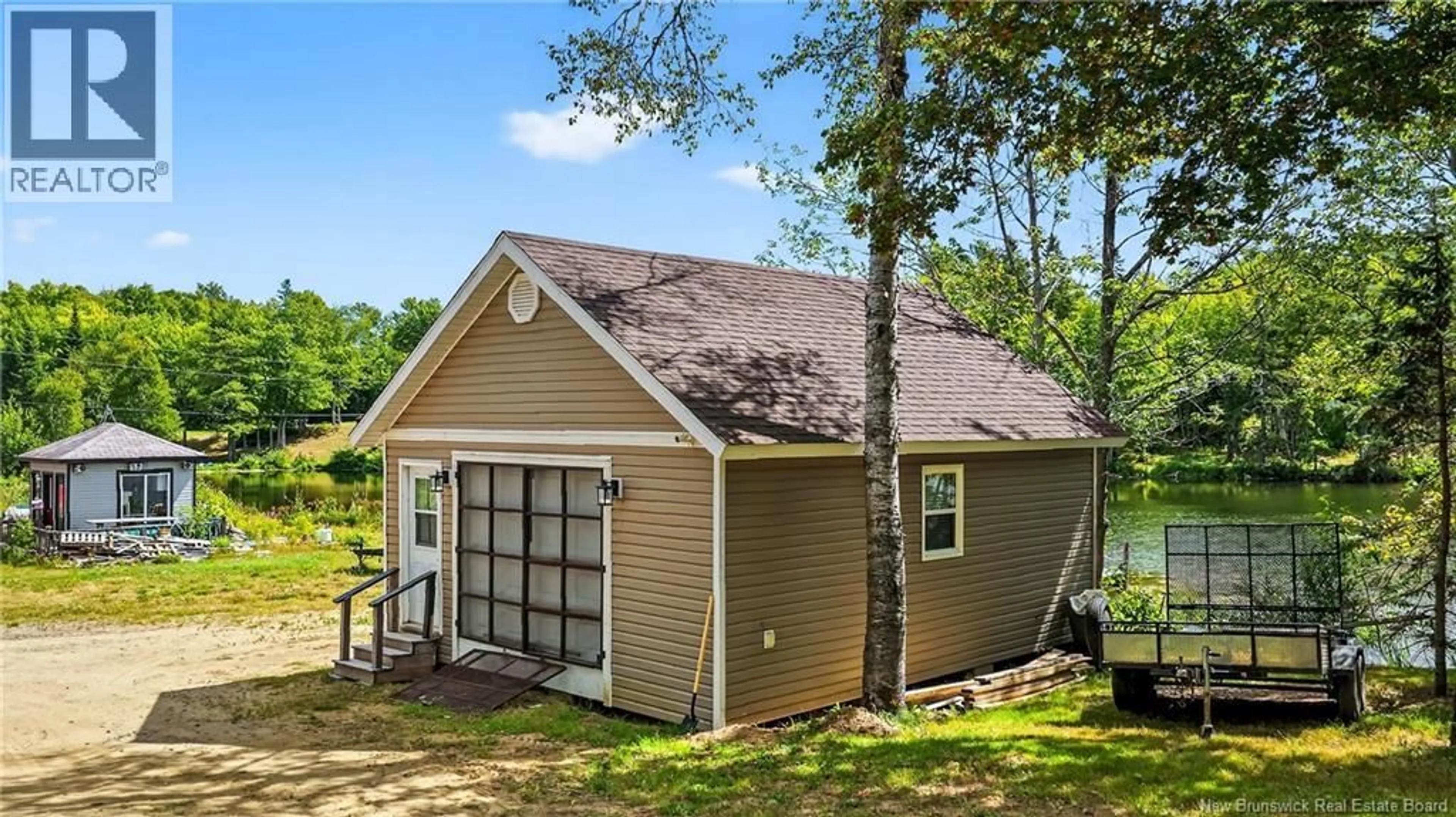 Home with vinyl exterior material, unknown for 126 ALLÉE LAC ADAM, Val-Doucet New Brunswick E8R1X4