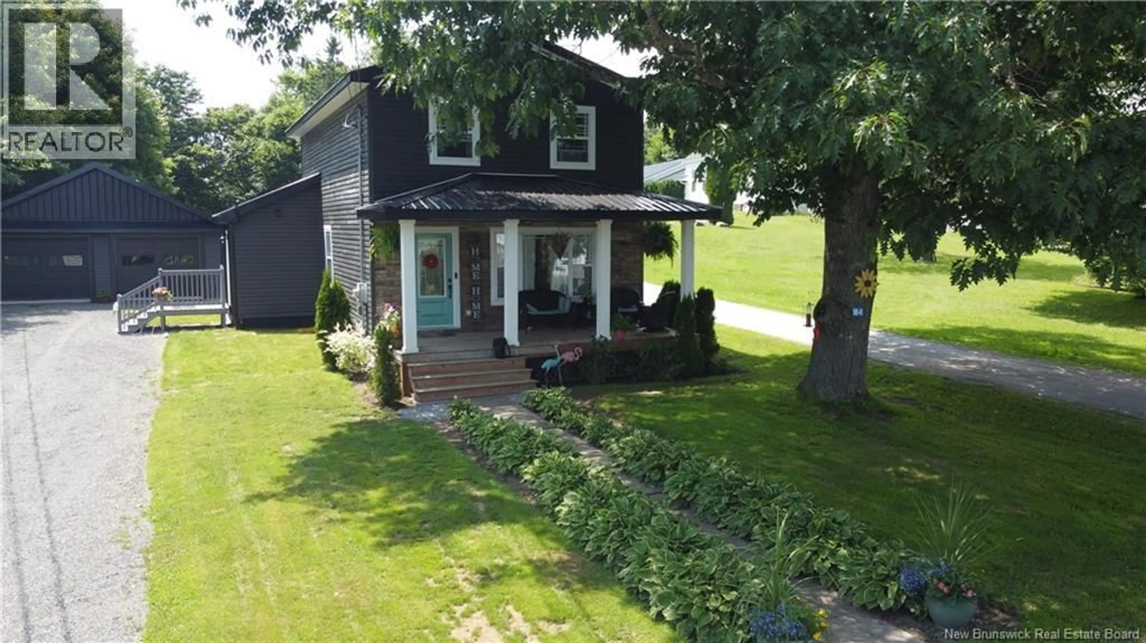 A pic from outside/outdoor area/front of a property/back of a property/a pic from drone, street for 184 BRUNSWICK STREET, St George New Brunswick E5C3S2