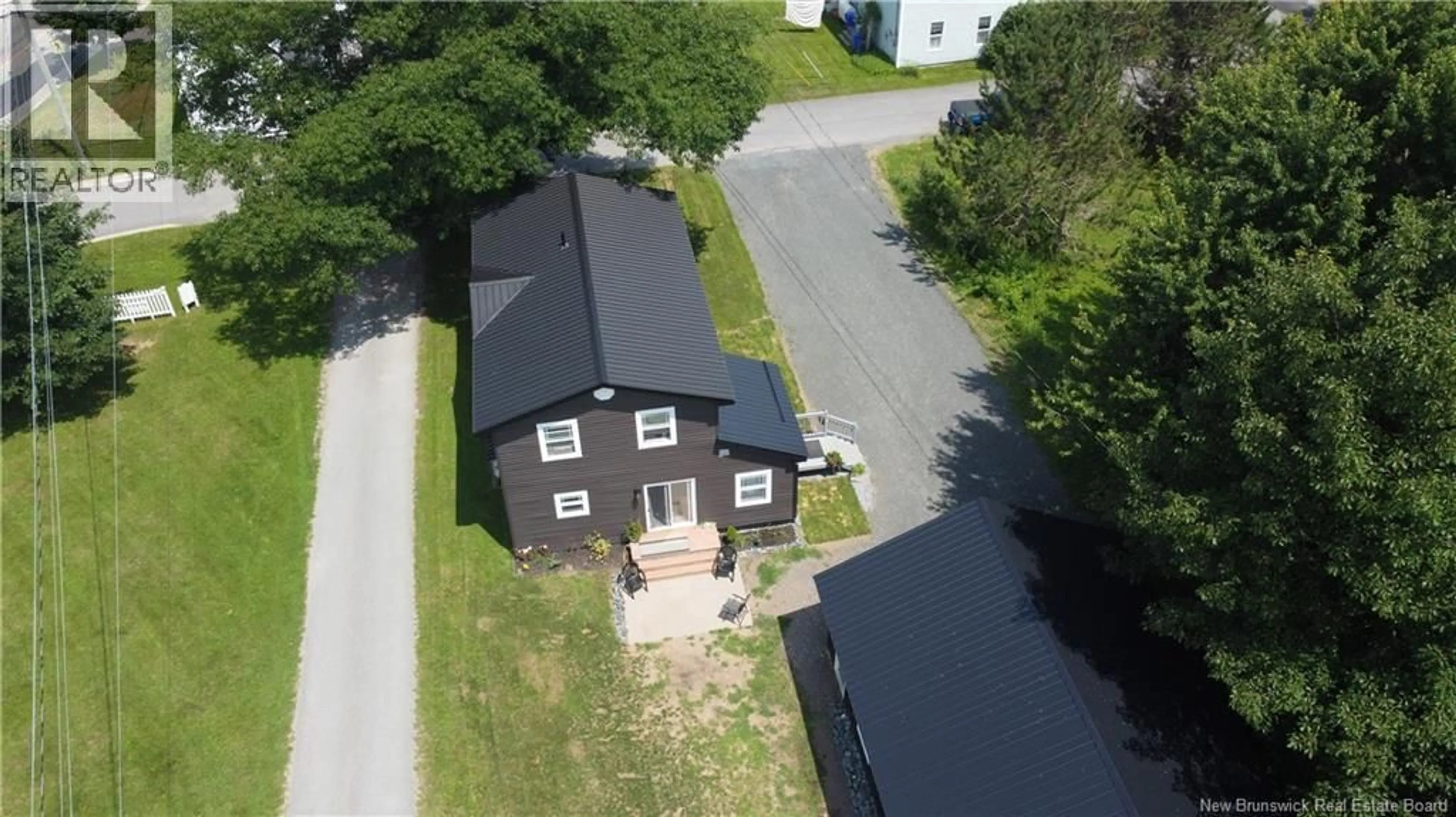 A pic from outside/outdoor area/front of a property/back of a property/a pic from drone, street for 184 BRUNSWICK STREET, St George New Brunswick E5C3S2