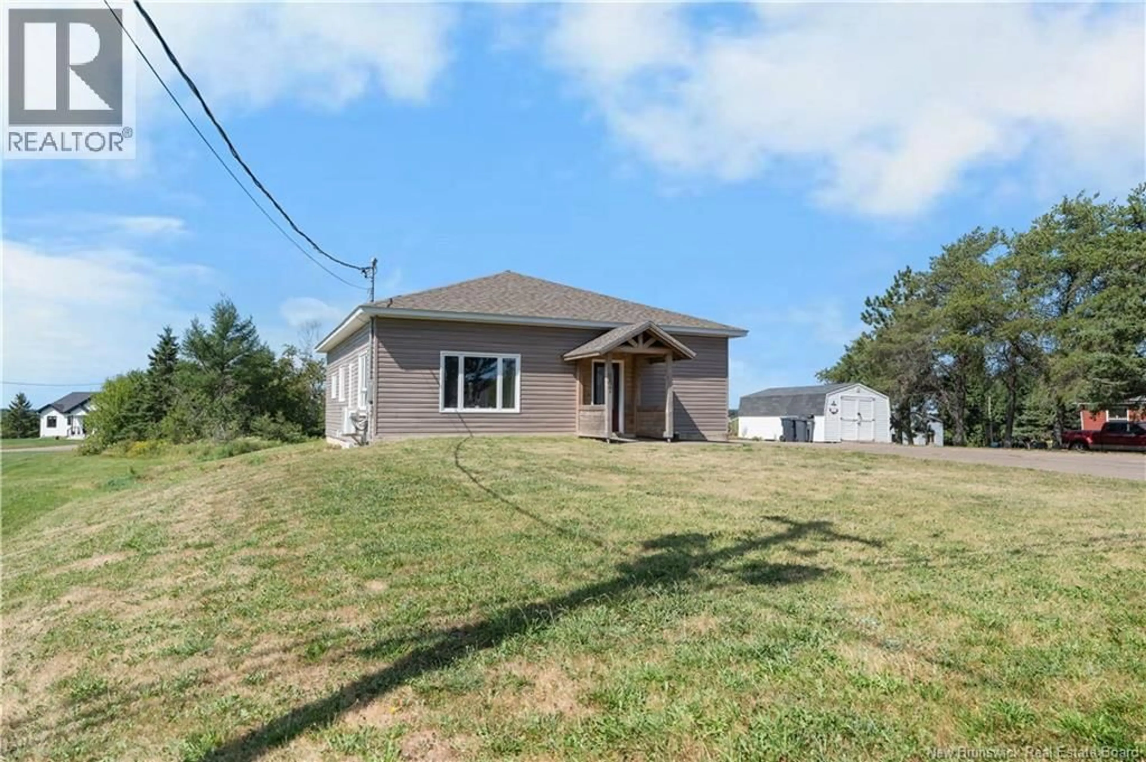 A pic from outside/outdoor area/front of a property/back of a property/a pic from drone, unknown for 907 ROUTE 933, Haute-Aboujagane New Brunswick E4P8C8