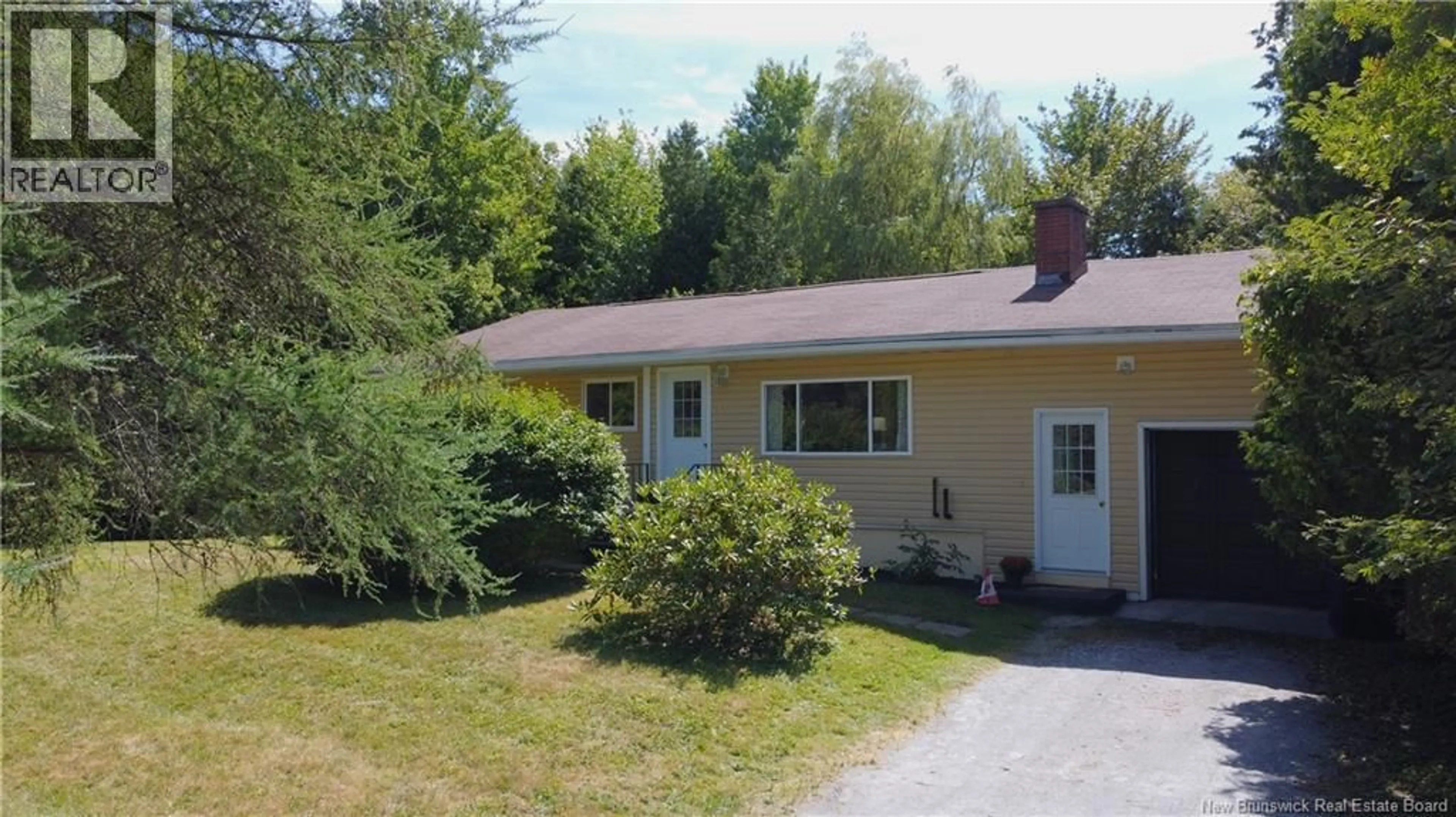 Unknown for 15 HILLCREST DRIVE, Rothesay New Brunswick E2E5P7