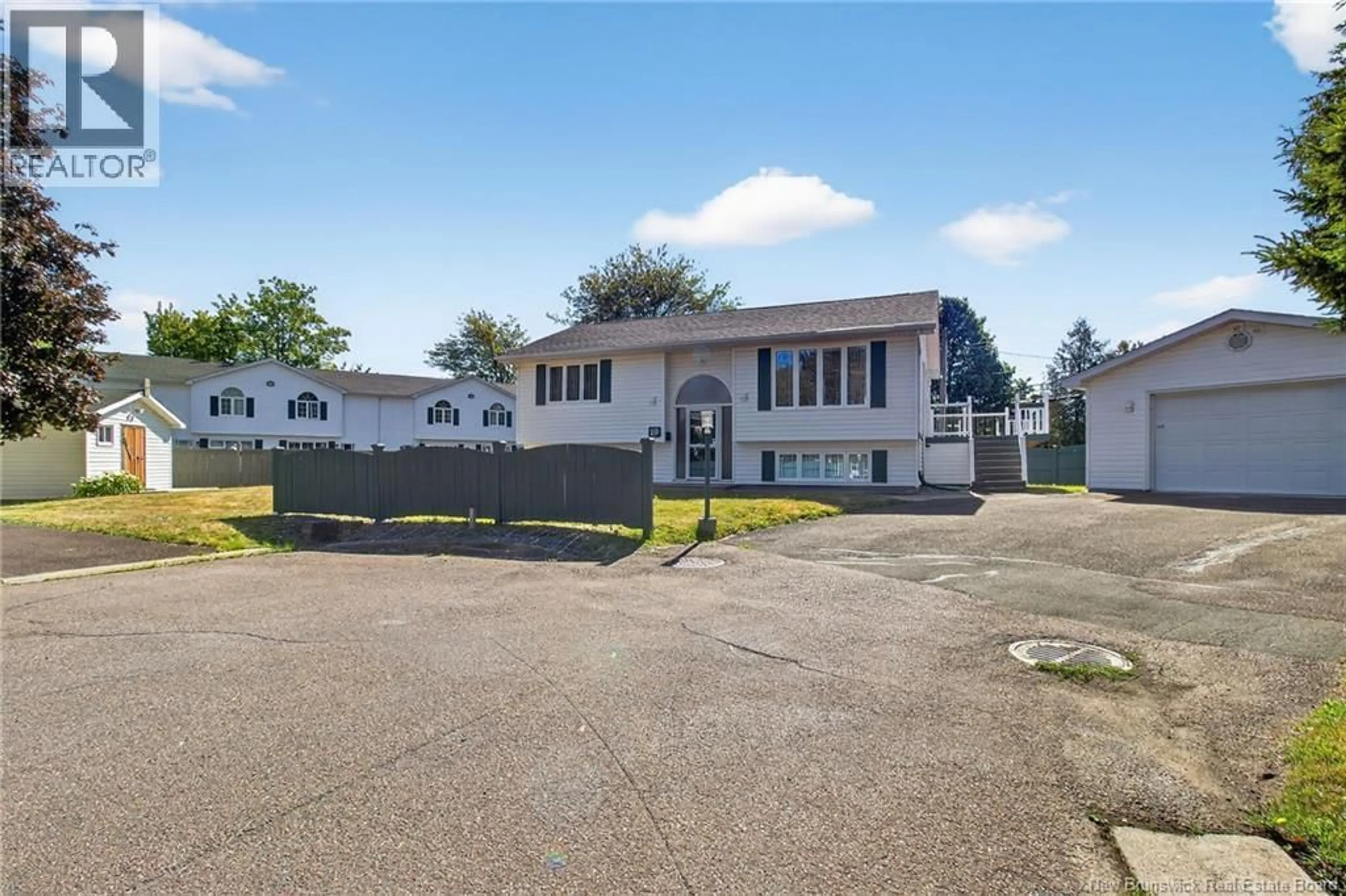 Home with vinyl exterior material, street for 10 WILLETT, Moncton New Brunswick E1C8A3