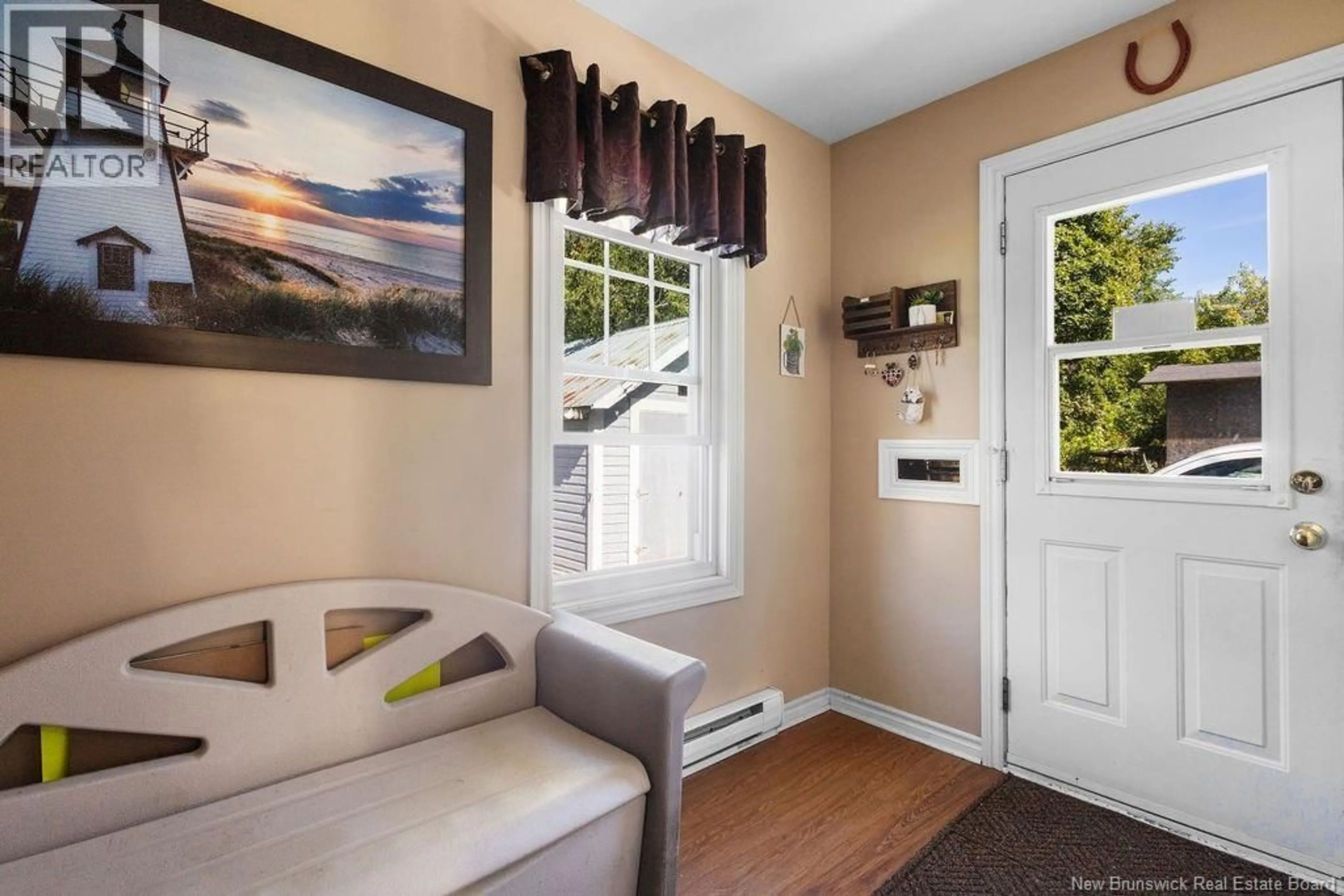 Indoor entryway for 55 QUEEN STREET, Miramichi New Brunswick E1N2M7