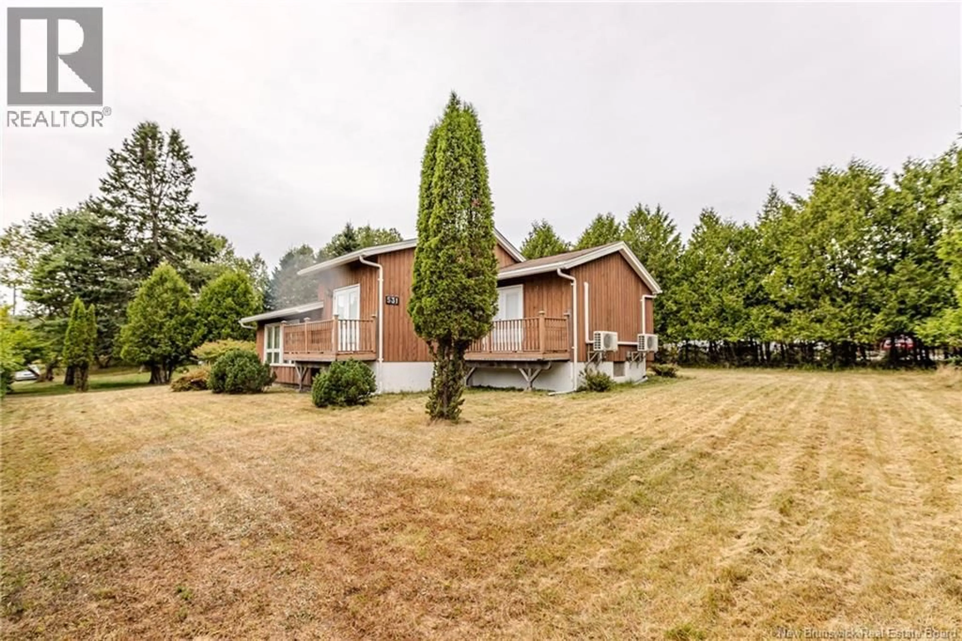A pic from outside/outdoor area/front of a property/back of a property/a pic from drone, unknown for 531 MILLIDGE AVENUE, Saint John New Brunswick E2K2N5