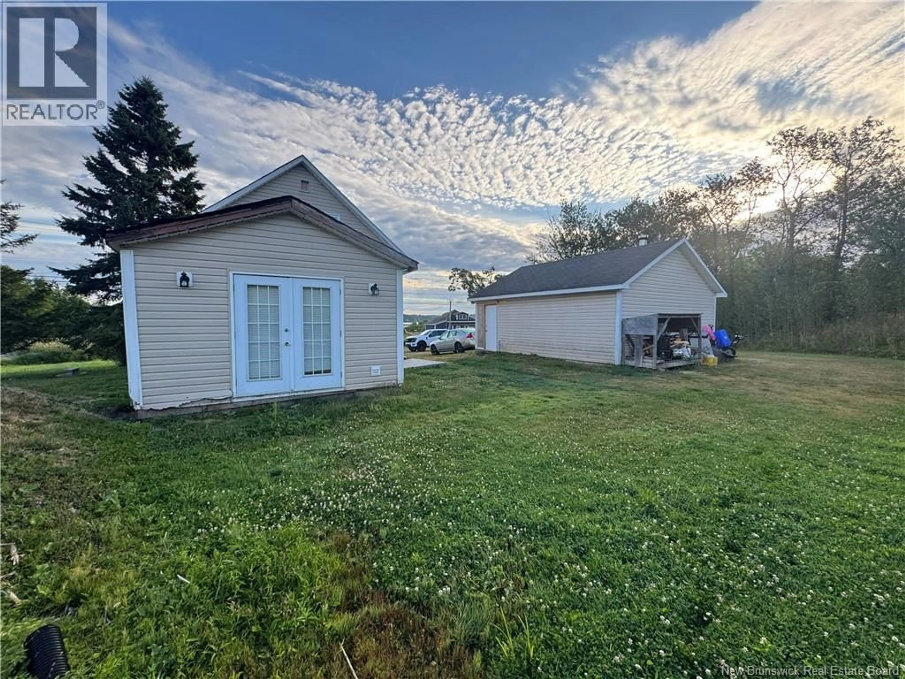 A pic from outside/outdoor area/front of a property/back of a property/a pic from drone, unknown for 771 BAY STREET, Saint John New Brunswick E2M7L6
