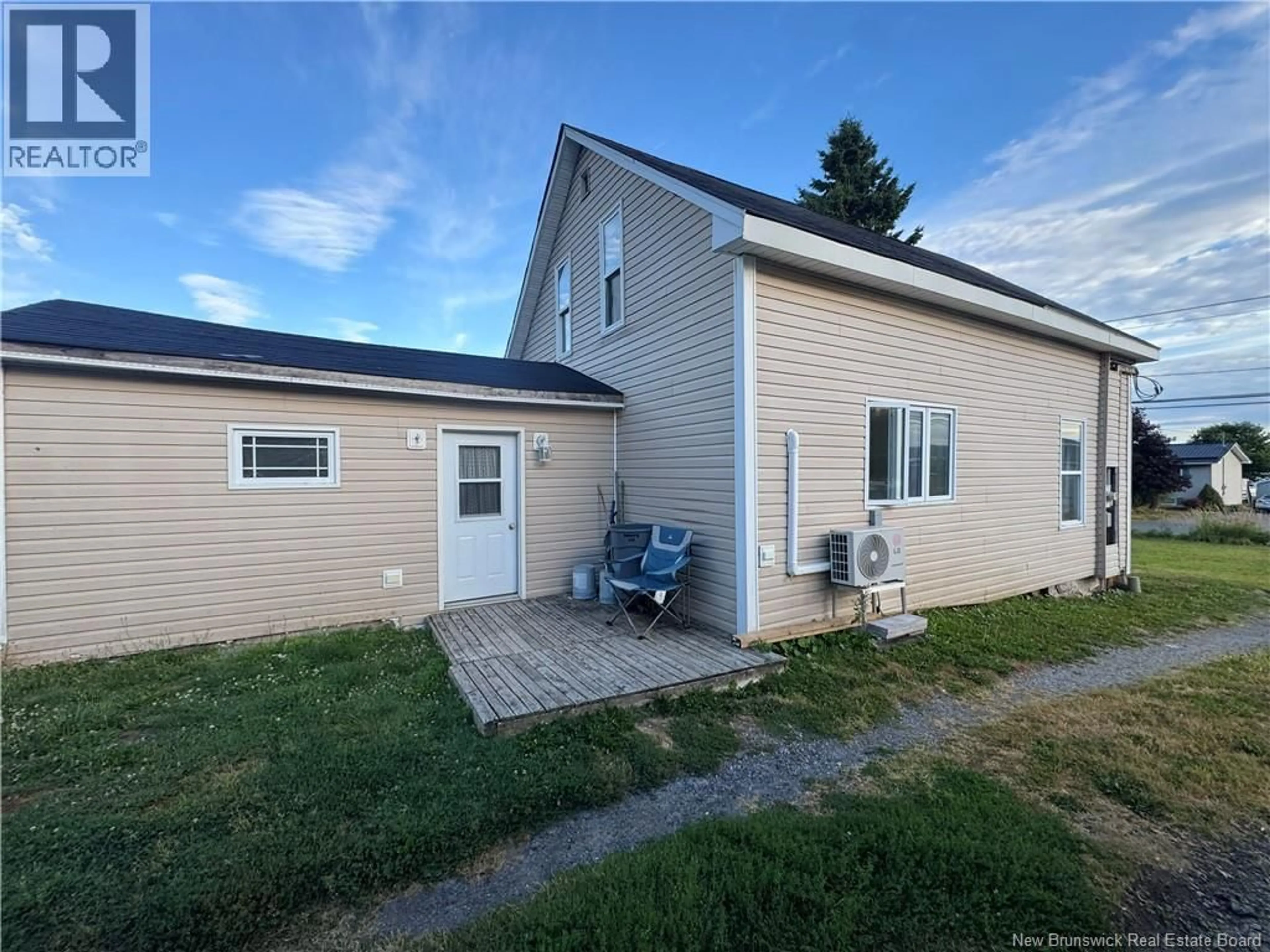 Unknown for 771 BAY STREET, Saint John New Brunswick E2M7L6