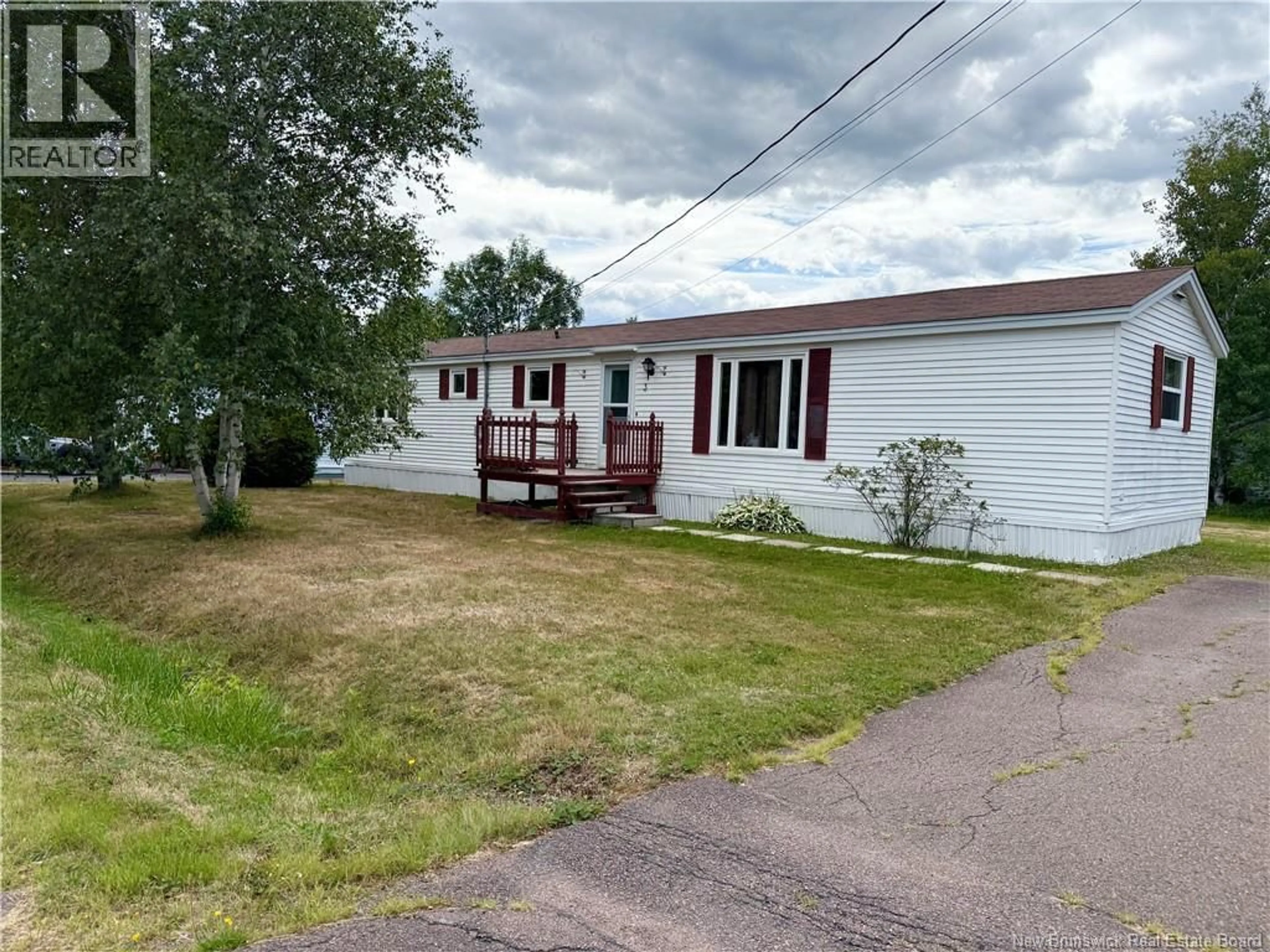 A pic from outside/outdoor area/front of a property/back of a property/a pic from drone, street for 3 BLUE JAY STREET, Moncton New Brunswick E1H2S1