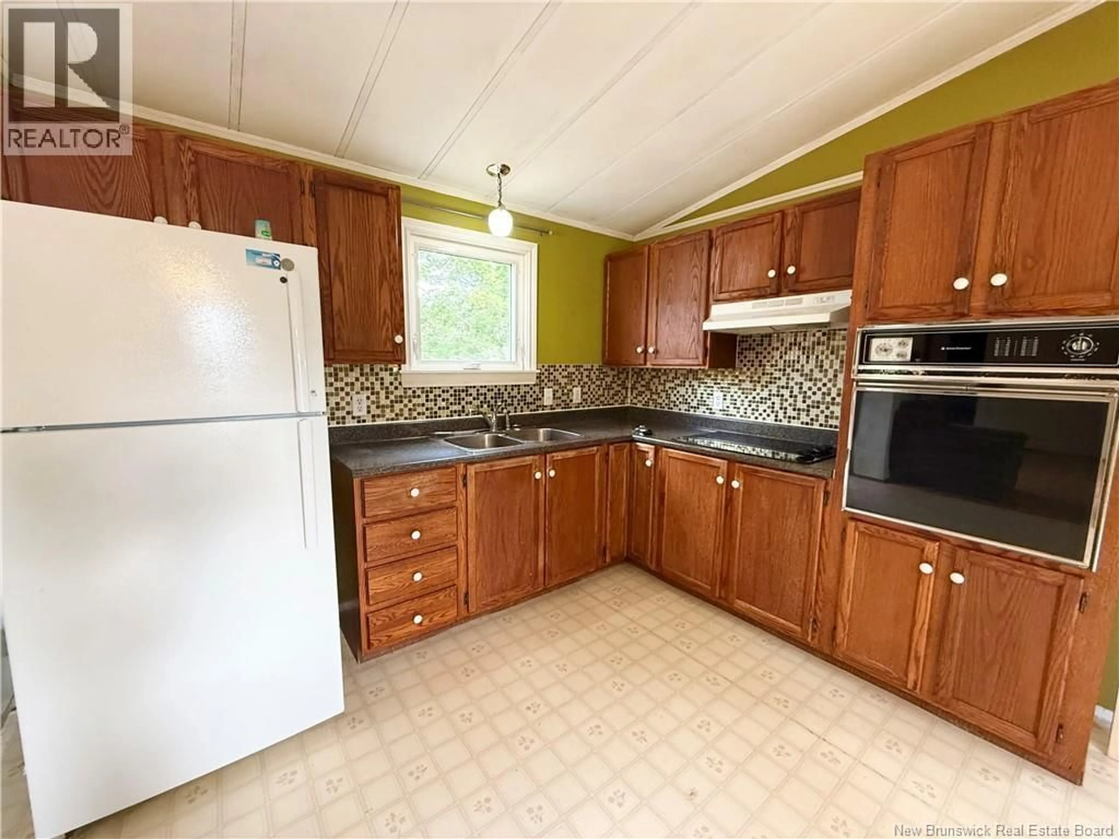 Standard kitchen, ceramic/tile floor for 3 BLUE JAY STREET, Moncton New Brunswick E1H2S1