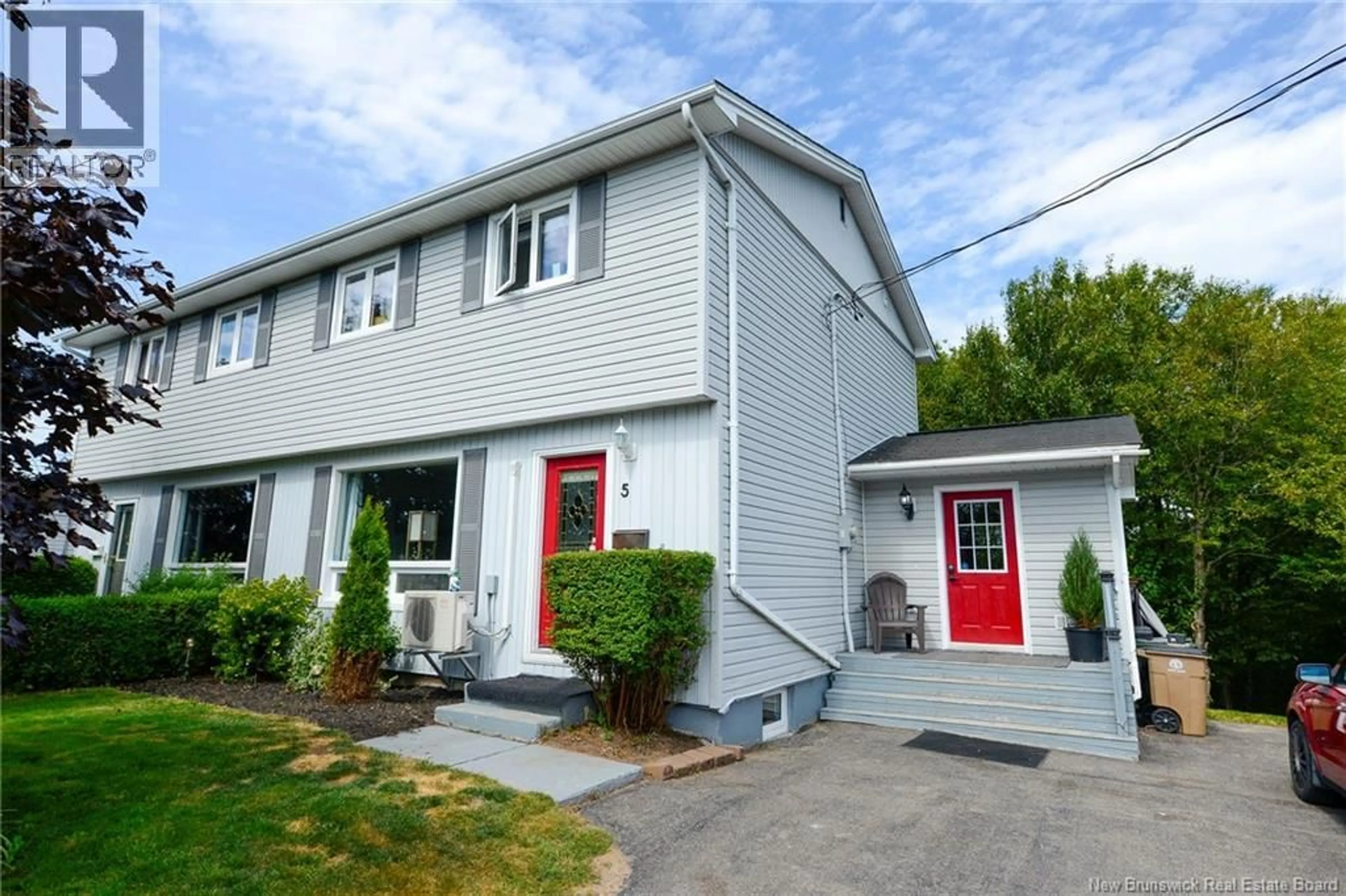 Home with vinyl exterior material, street for 5 DIANNE STREET, Saint John New Brunswick E2J4G6