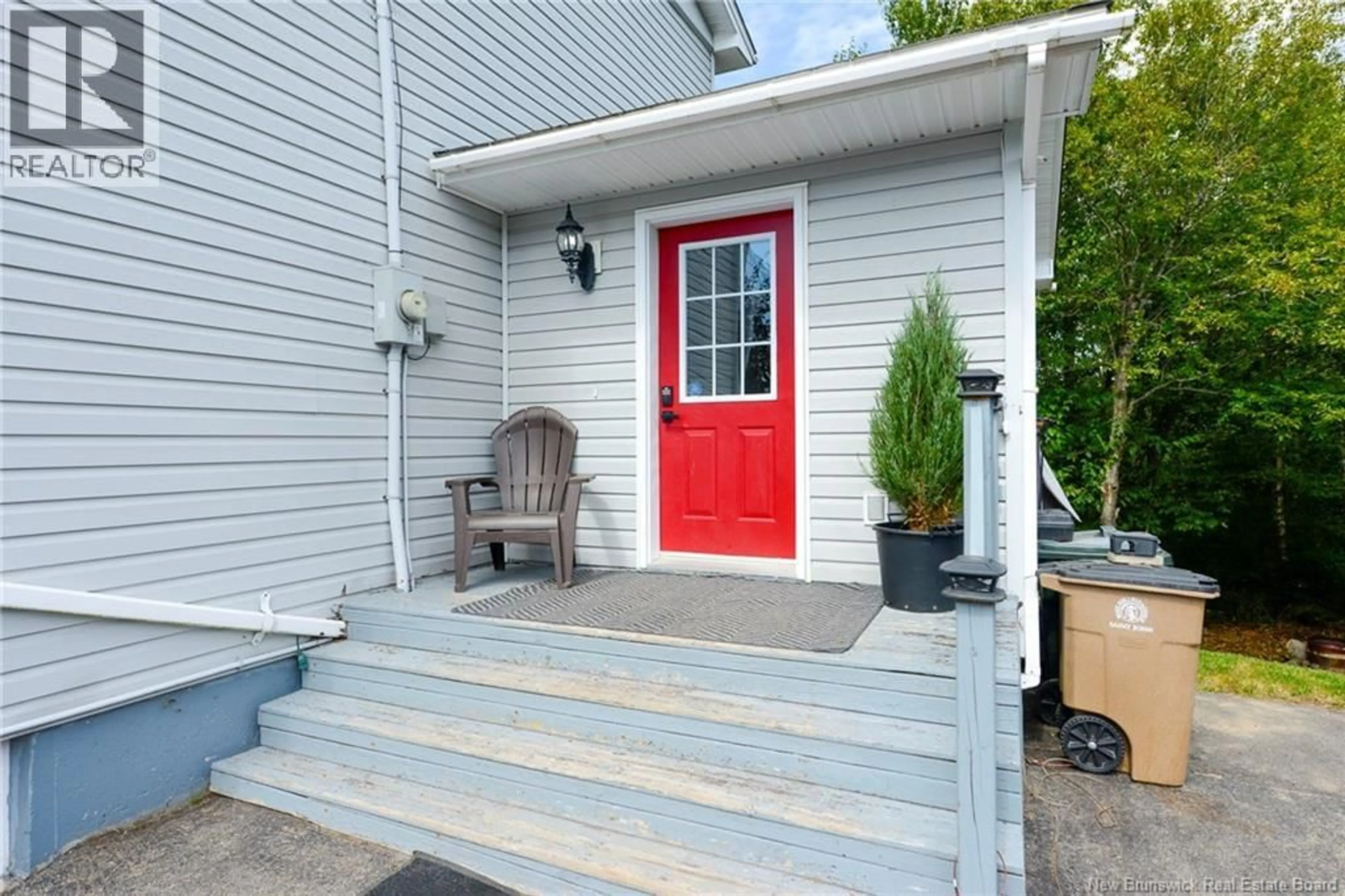 Unknown for 5 DIANNE STREET, Saint John New Brunswick E2J4G6