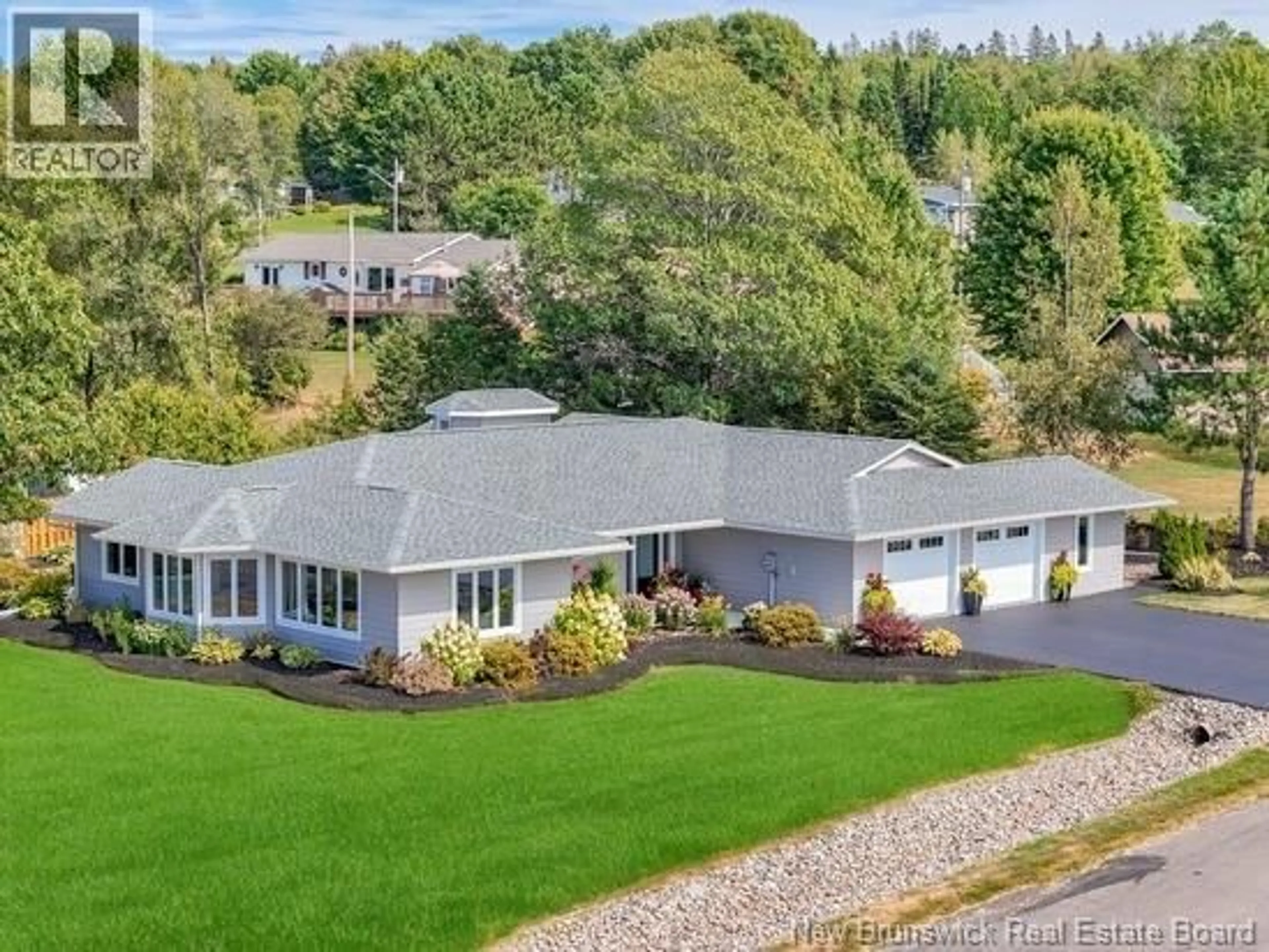 A pic from outside/outdoor area/front of a property/back of a property/a pic from drone, unknown for 3 PIKE AVENUE, Lower Kingsclear New Brunswick E3E2K3