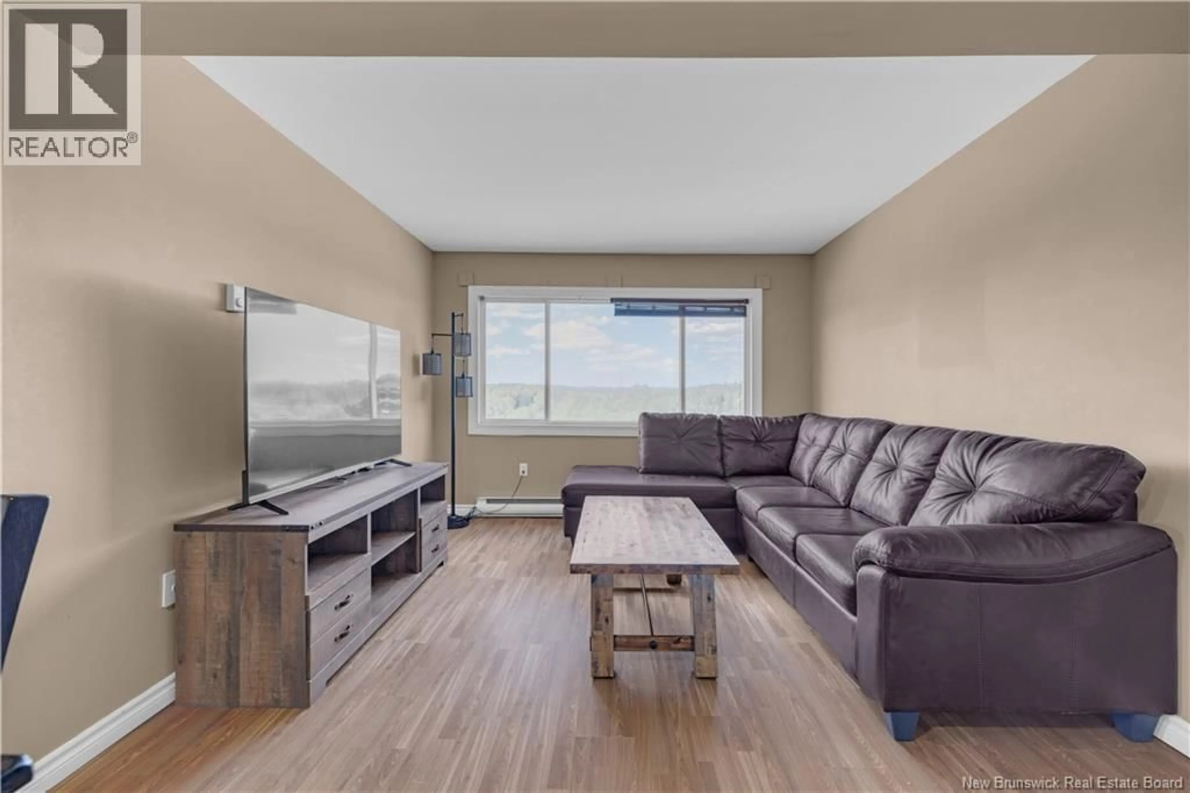 Living room with furniture, unknown for 11 - 80 COLDBROOK CRESCENT, Saint John New Brunswick E2J3Z4