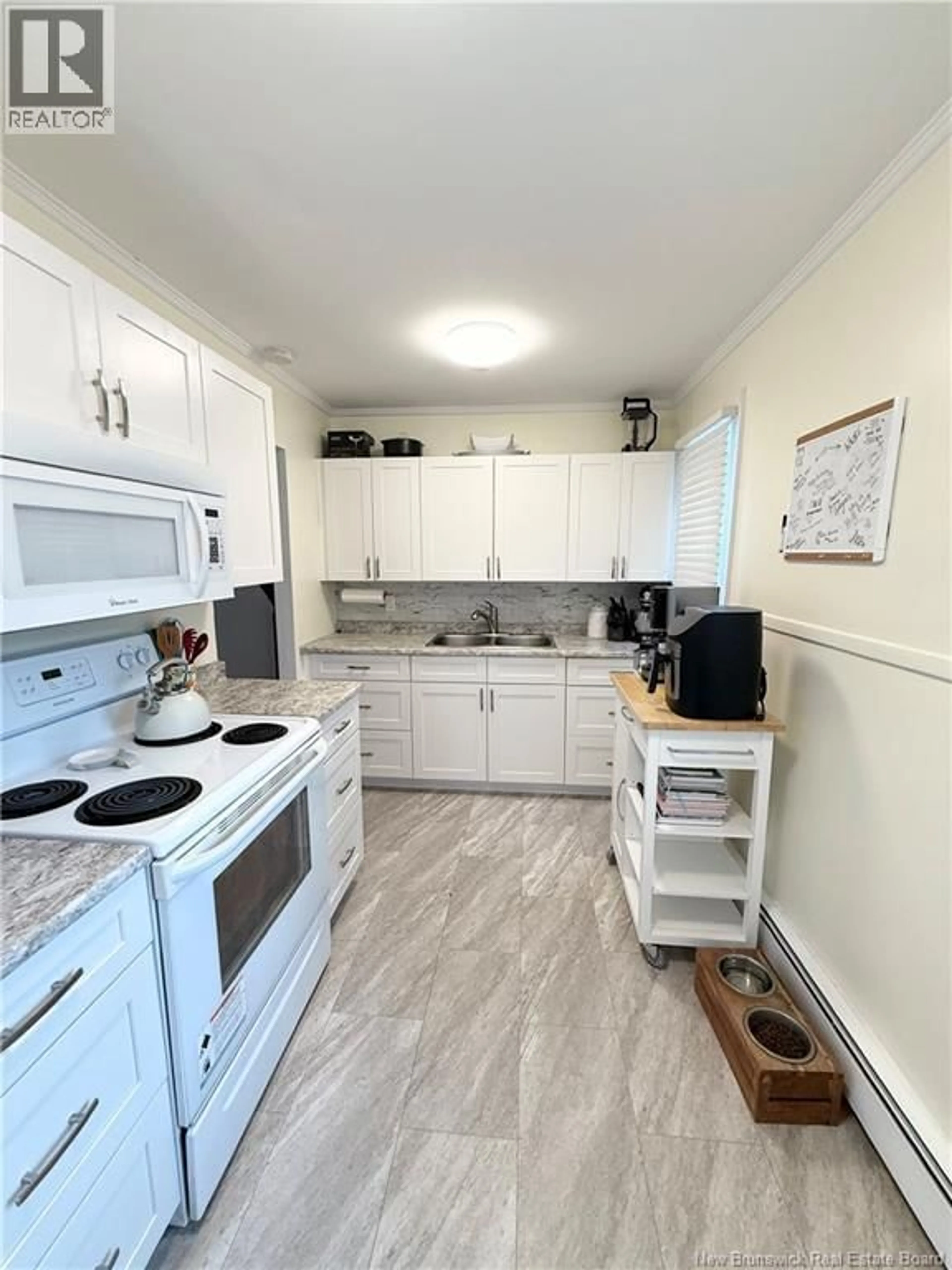 Unknown for 6 MONTGOMERY CRESCENT, Saint John New Brunswick E2K2S9