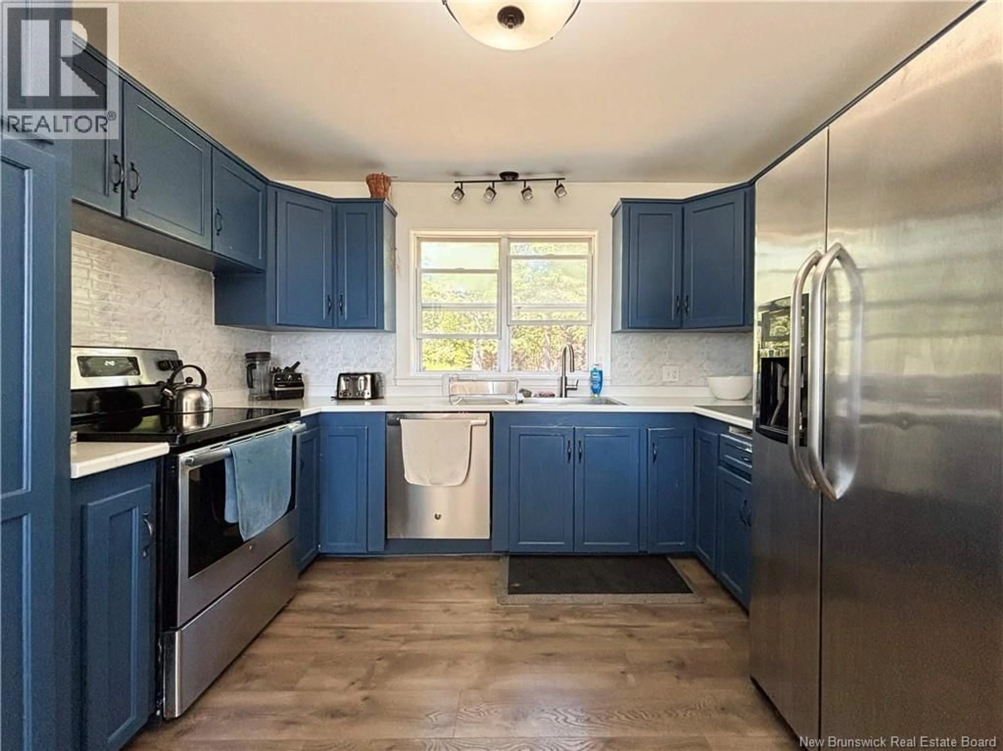 Standard kitchen, unknown for 25 SHADY LANE, Grand Manan New Brunswick E5G2G1