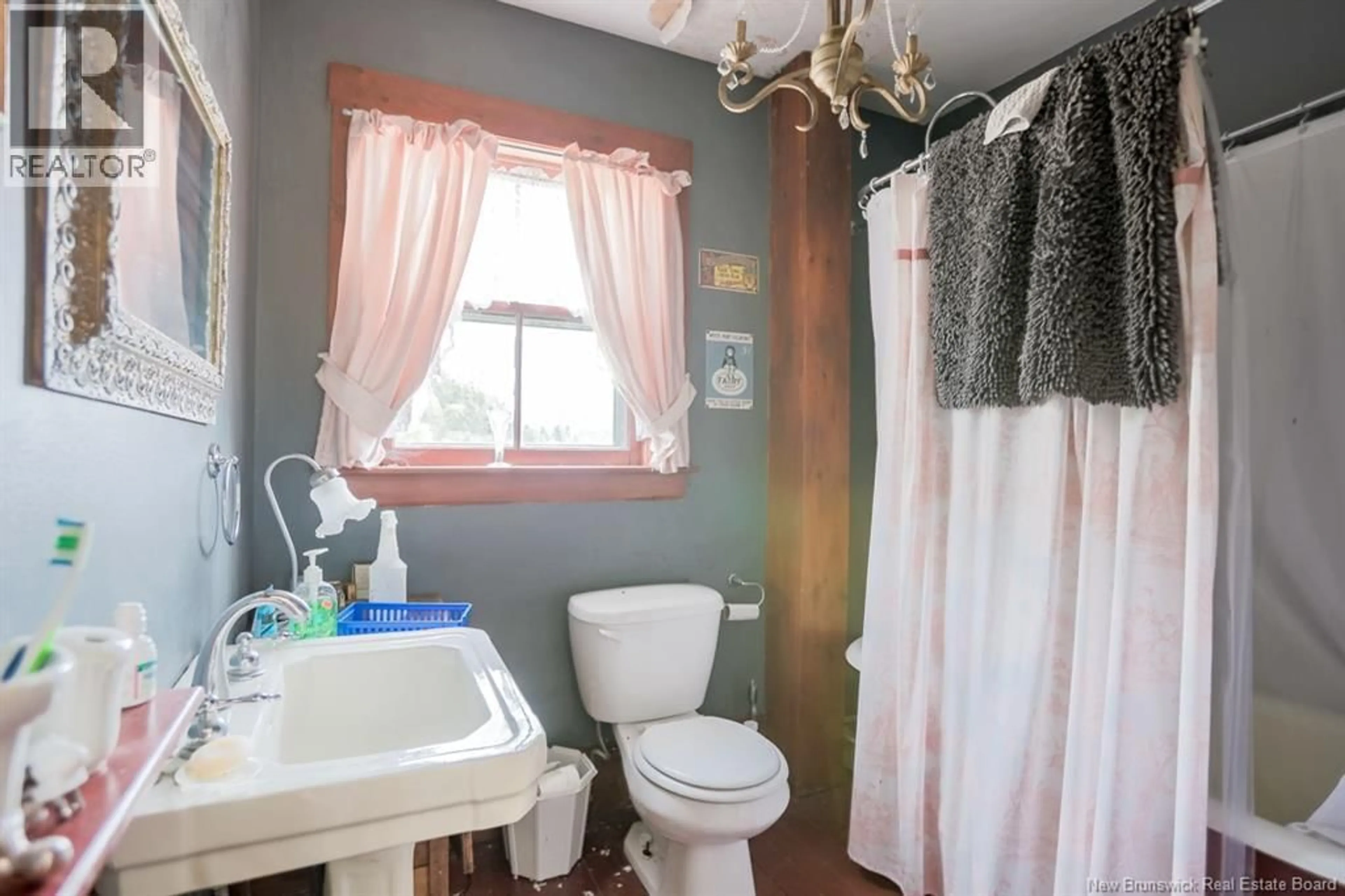 Standard bathroom, ceramic/tile floor for 841 MAIN STREET, Beaver Harbour New Brunswick E5H1K3