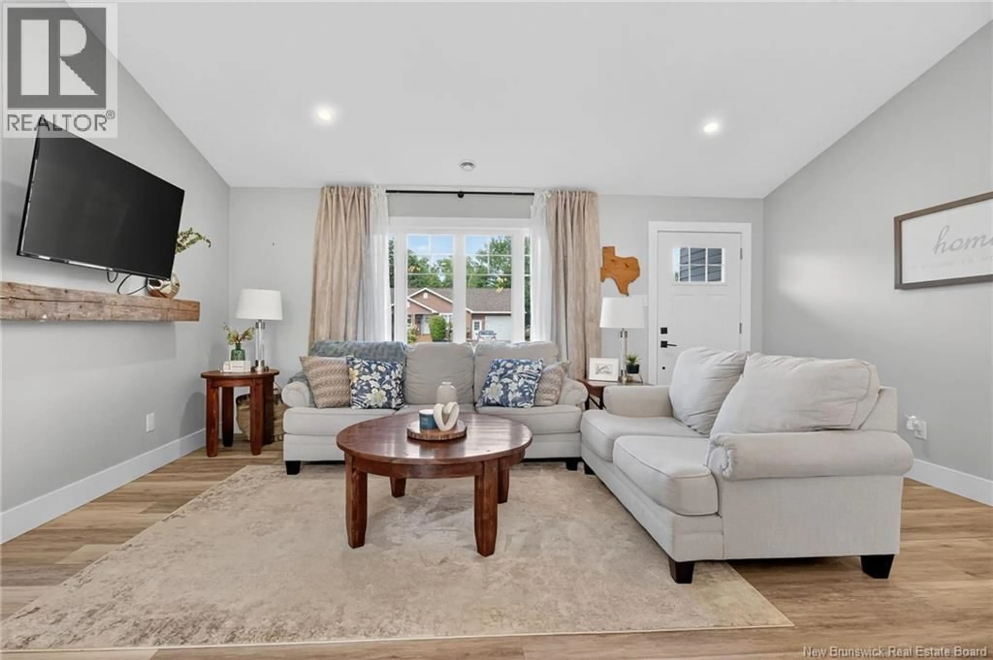 Living room with furniture, unknown for 46 CHAD CRESCENT, Salisbury New Brunswick E4J3N3