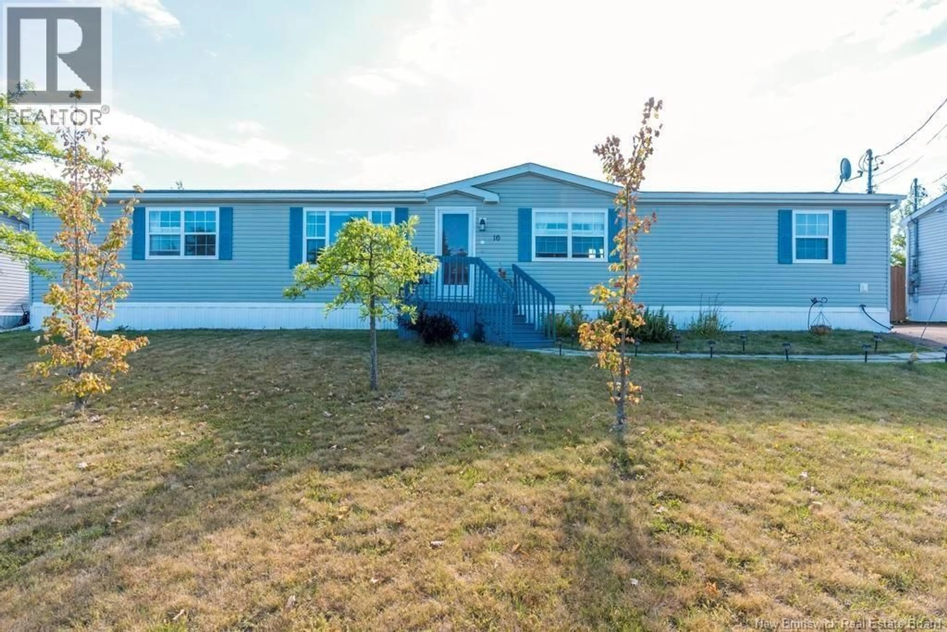 Home with vinyl exterior material, unknown for 16 RESTIGOUCHE DRIVE, Dieppe New Brunswick E1A7N1