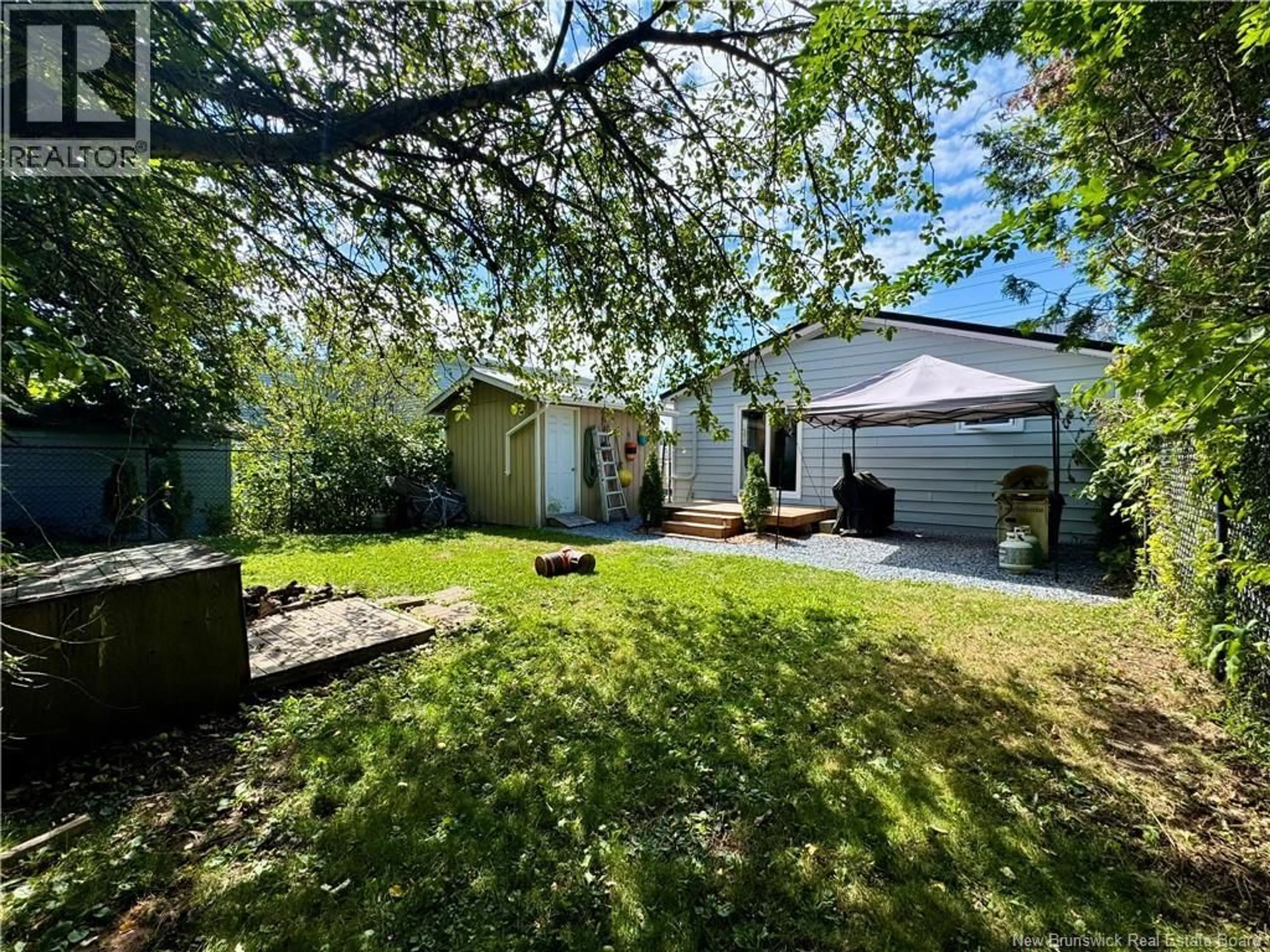 A pic from outside/outdoor area/front of a property/back of a property/a pic from drone, street for 316 MILLIDGE AVENUE, Saint John New Brunswick E2K2N1