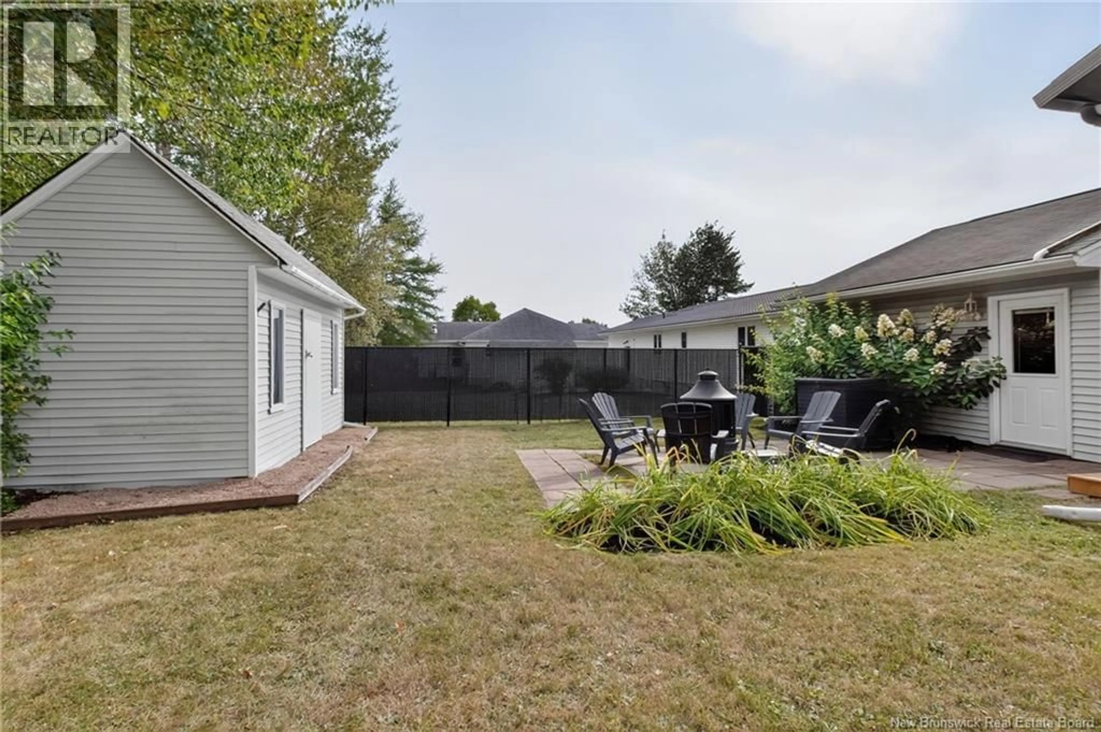 Patio, street for 810 CENTRALE STREET, Dieppe New Brunswick E1A6V5