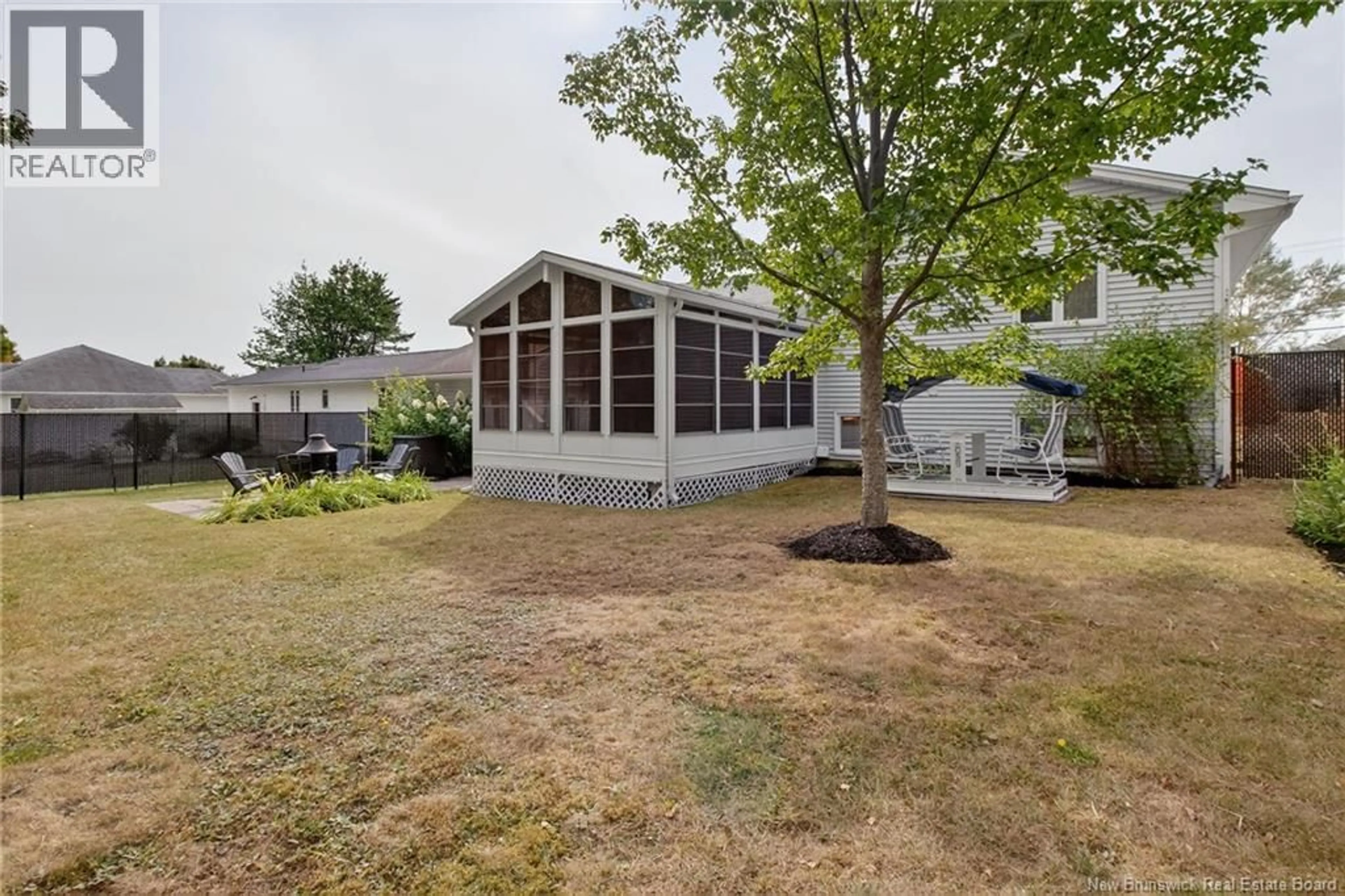 Patio, unknown for 810 CENTRALE STREET, Dieppe New Brunswick E1A6V5