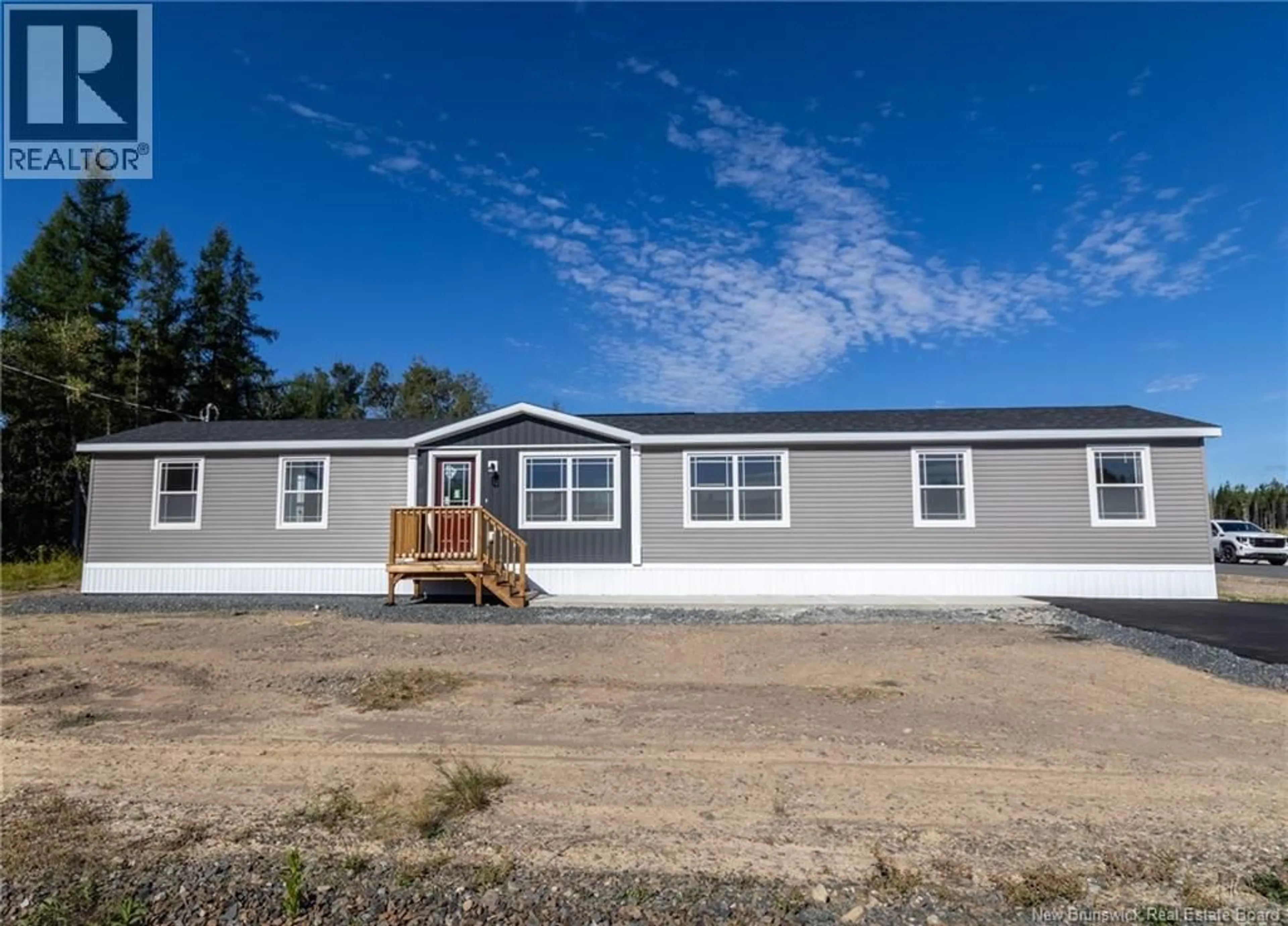 Home with vinyl exterior material, unknown for 29 LUANNE DRIVE, Waasis New Brunswick E3B9E5
