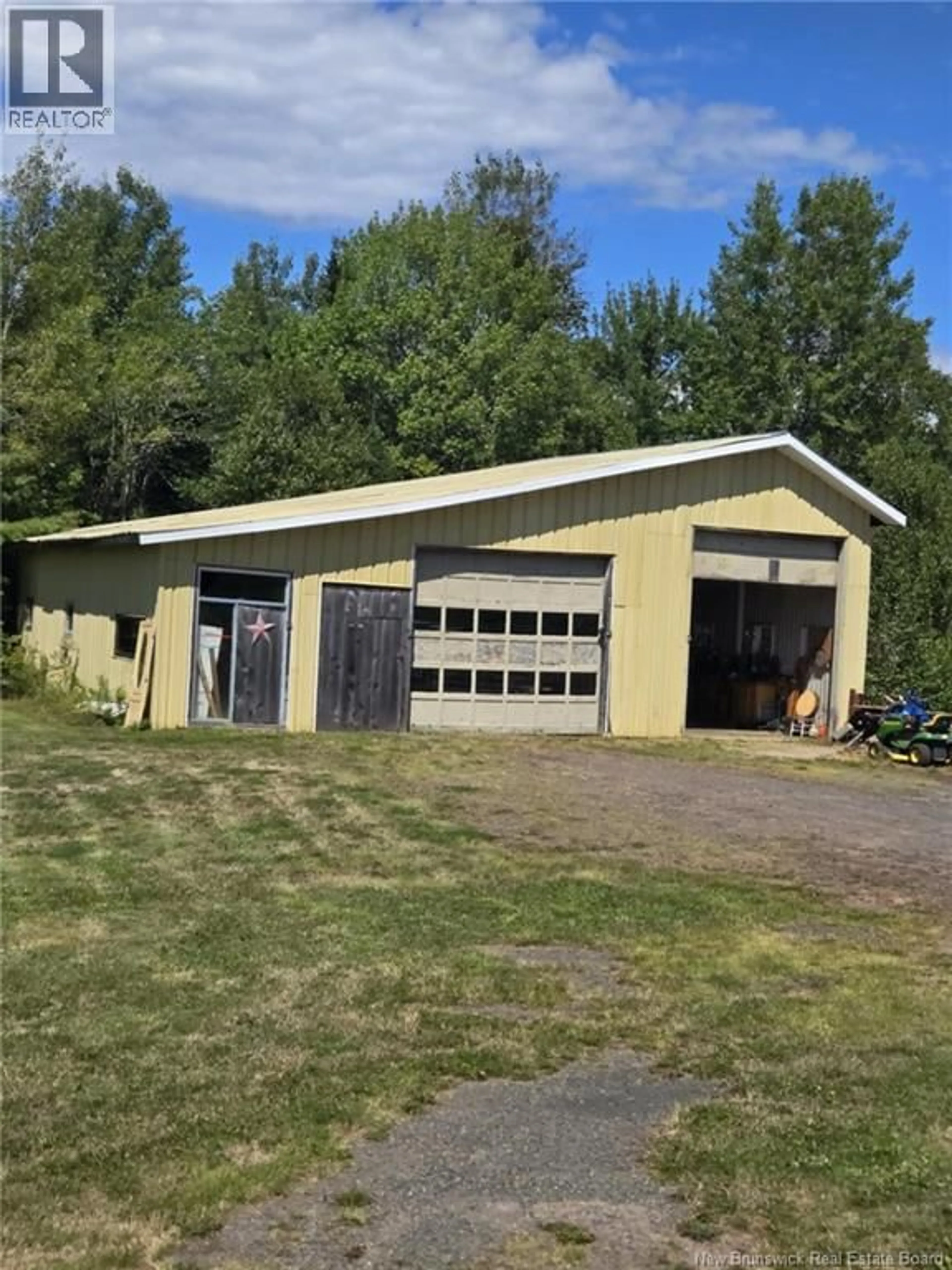 Shed for 123 ROUTE 695, Jemseg New Brunswick E4C3M7