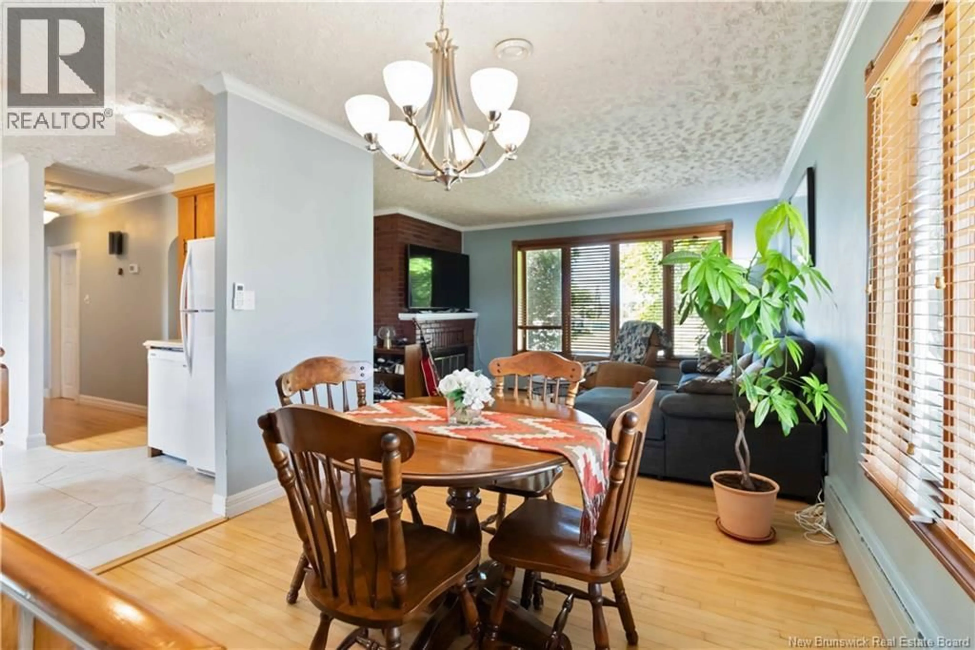 Dining room, wood/laminate floor for 33 ELLERDALE AVENUE, Moncton New Brunswick E1A3M6