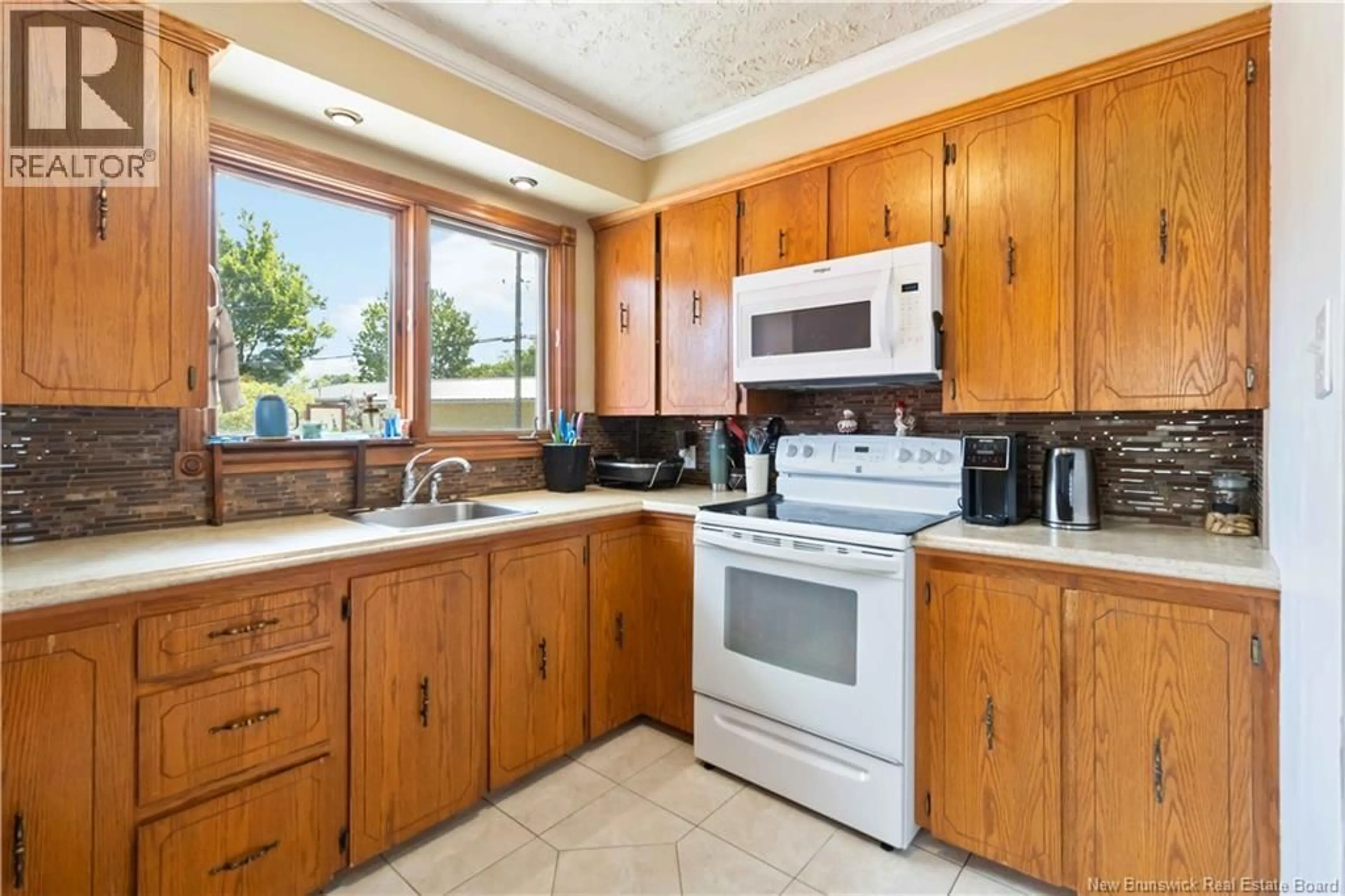 Standard kitchen, unknown for 33 ELLERDALE AVENUE, Moncton New Brunswick E1A3M6