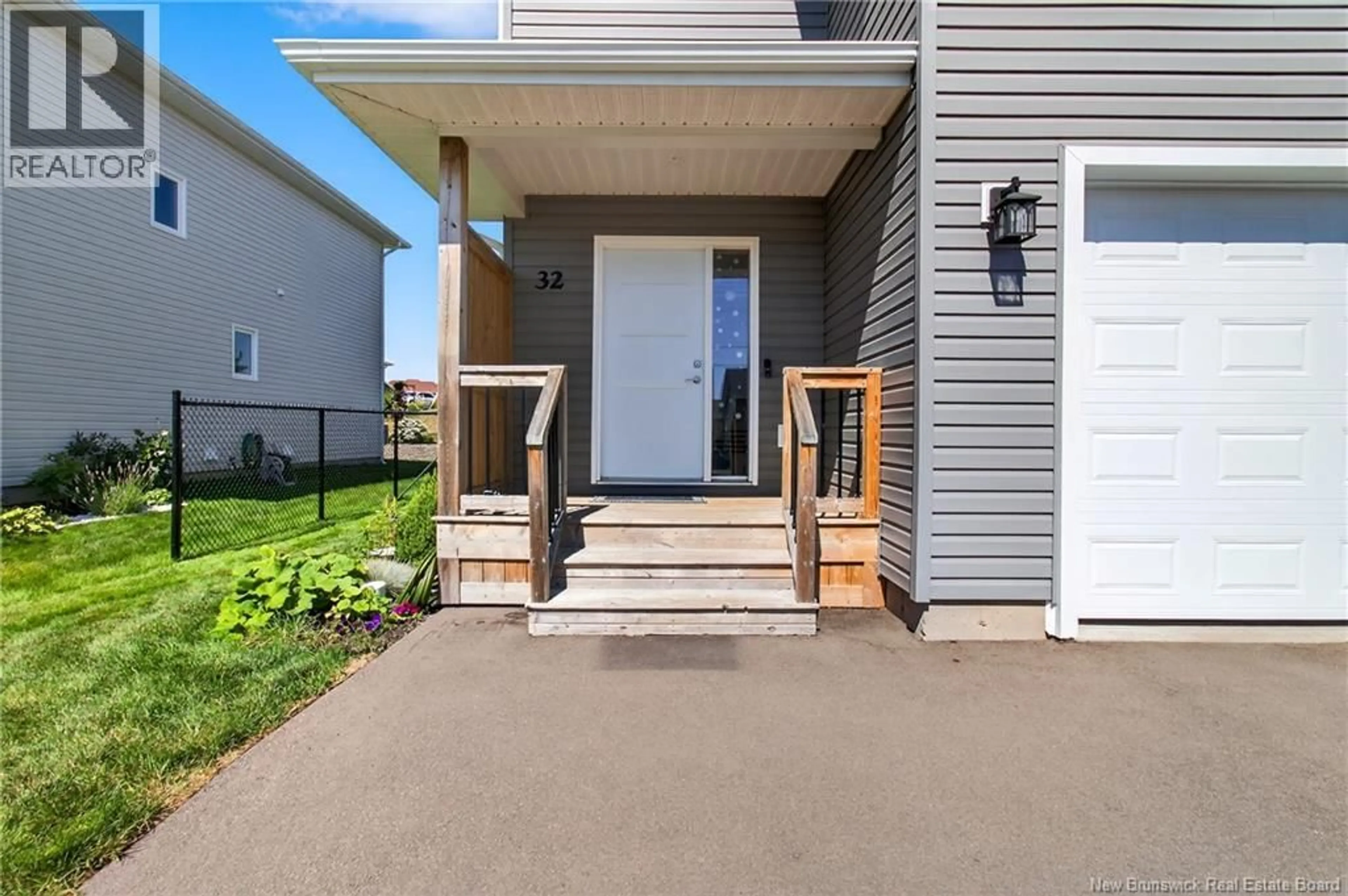 Unknown for 32 SATLEVILLE CRESCENT, Riverview New Brunswick E1B0W2