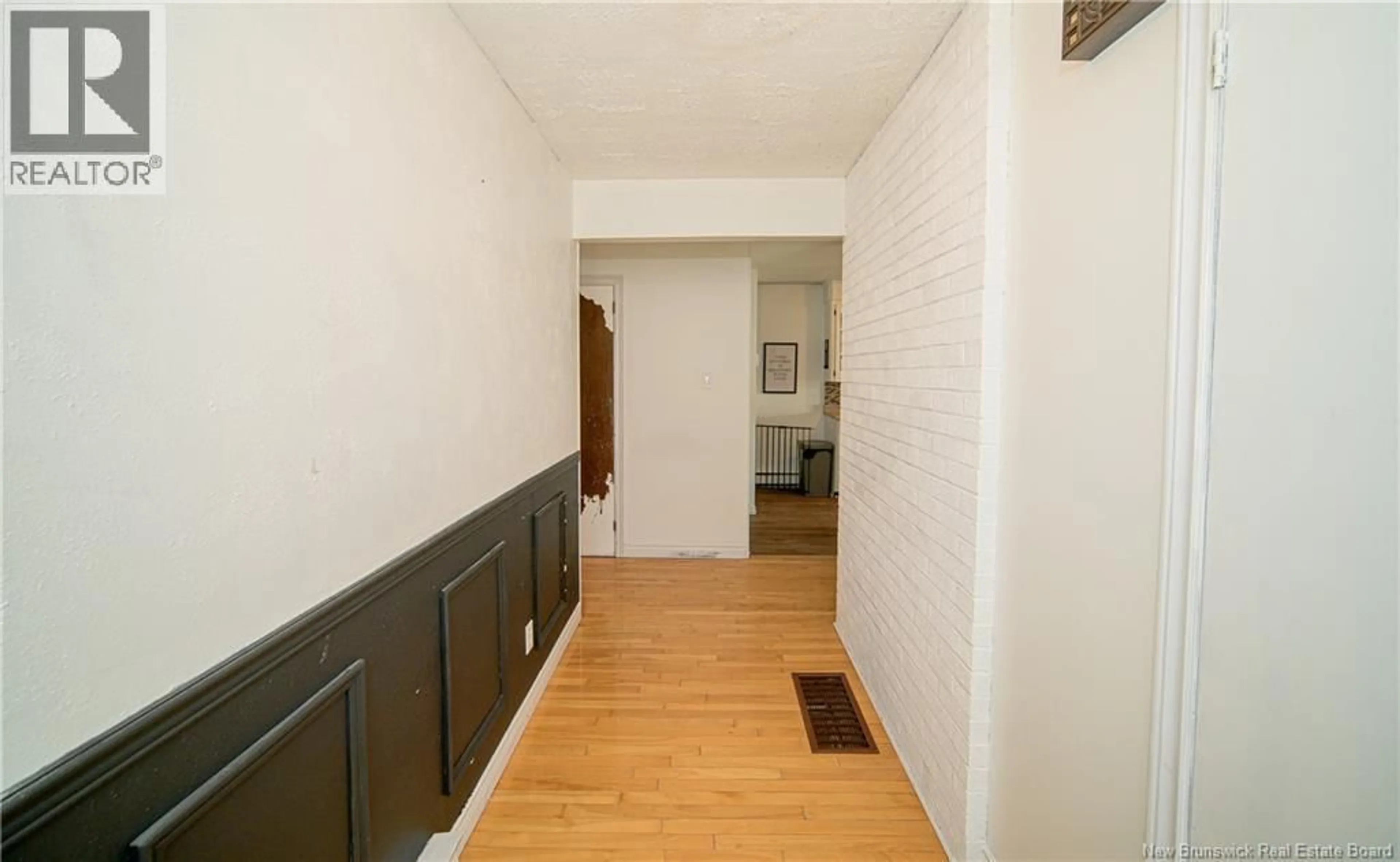 Indoor foyer for 24 ALEXANDER DRIVE, Beaver Dam New Brunswick E3B3A9