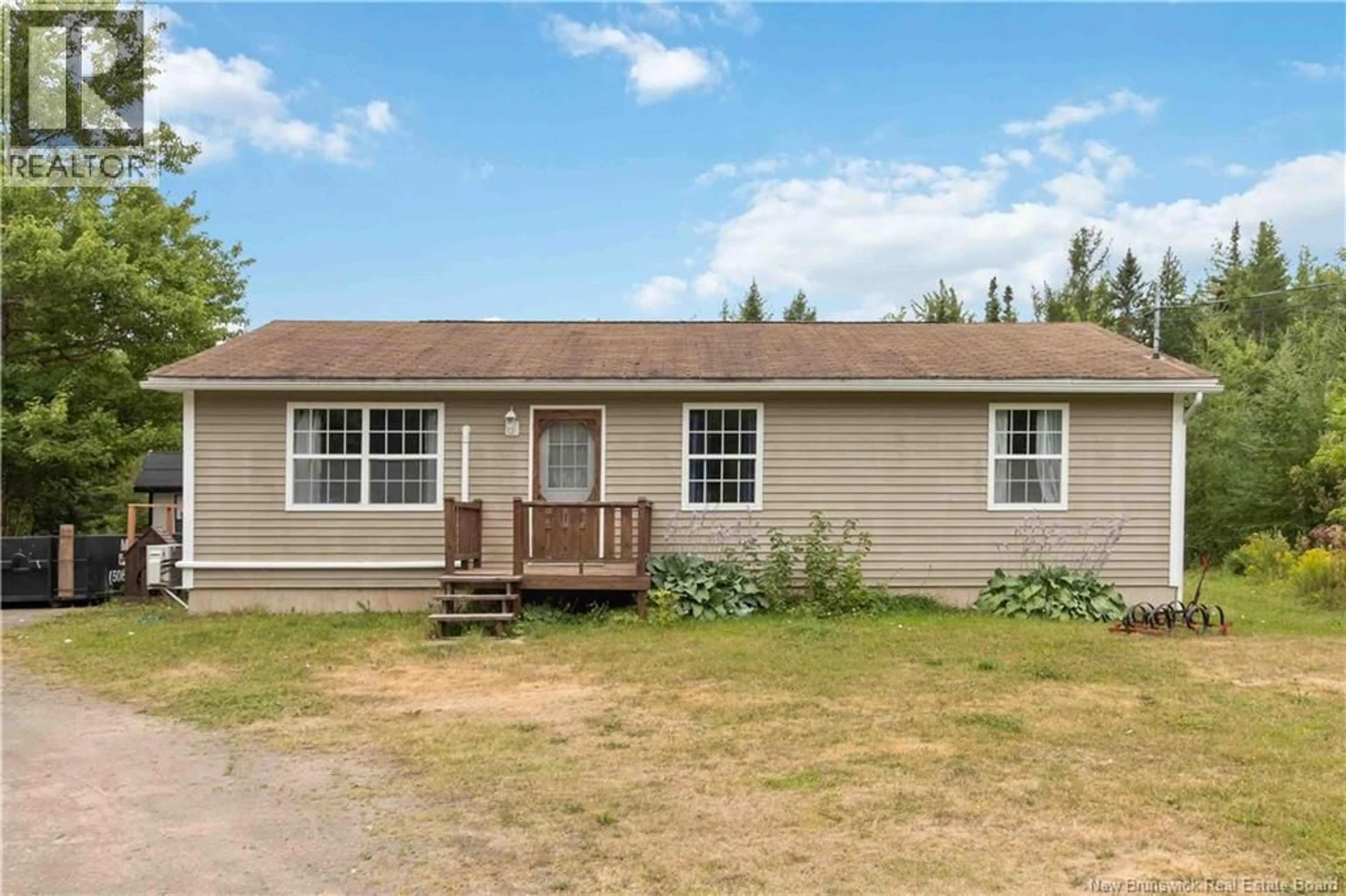 Home with vinyl exterior material, unknown for 136 PACIFIC JUNCTION ROAD, Moncton New Brunswick E1G2N8