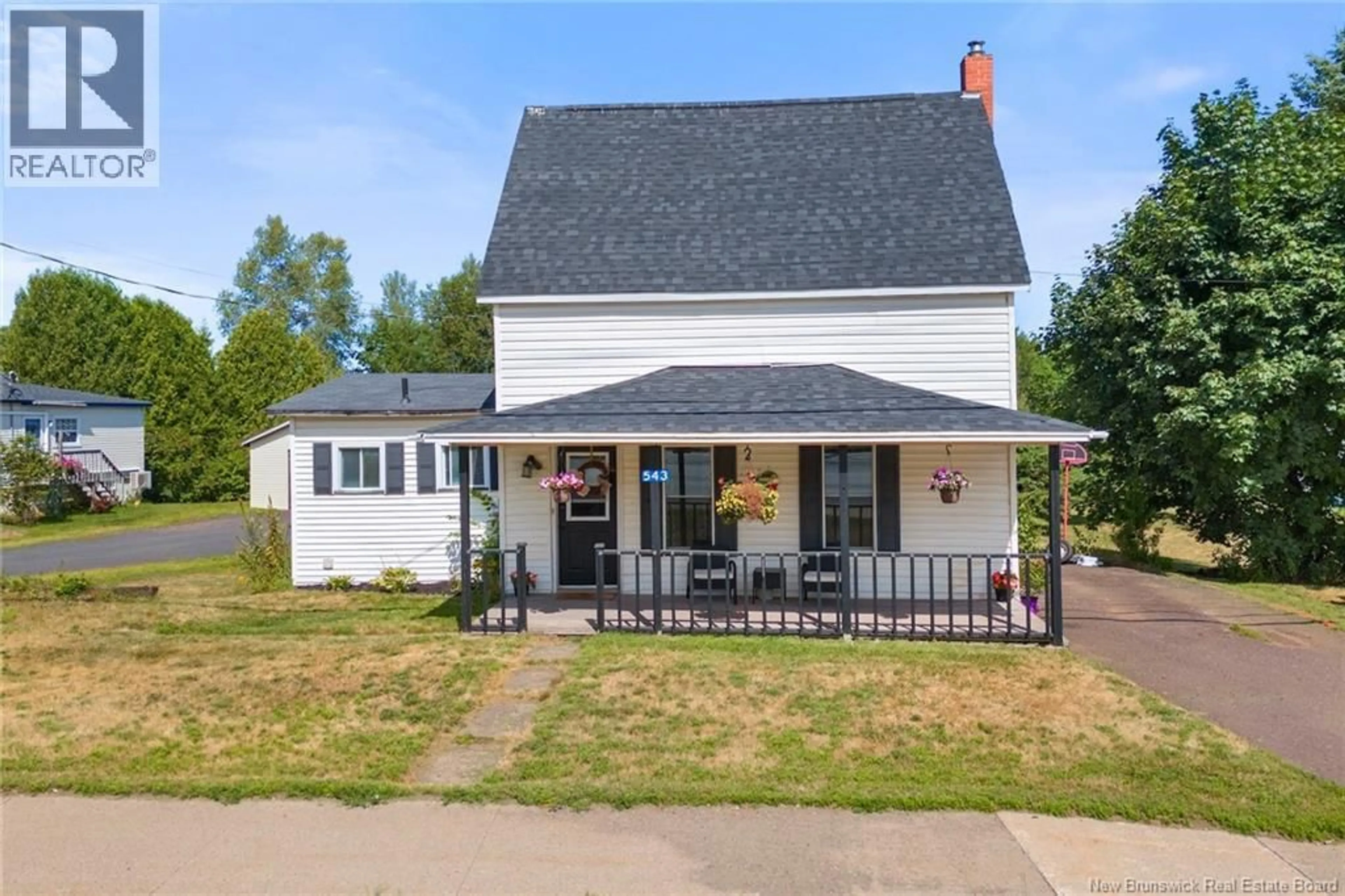 A pic from outside/outdoor area/front of a property/back of a property/a pic from drone, street for 543 PEASANT DRIVE, Minto New Brunswick E4B2T6