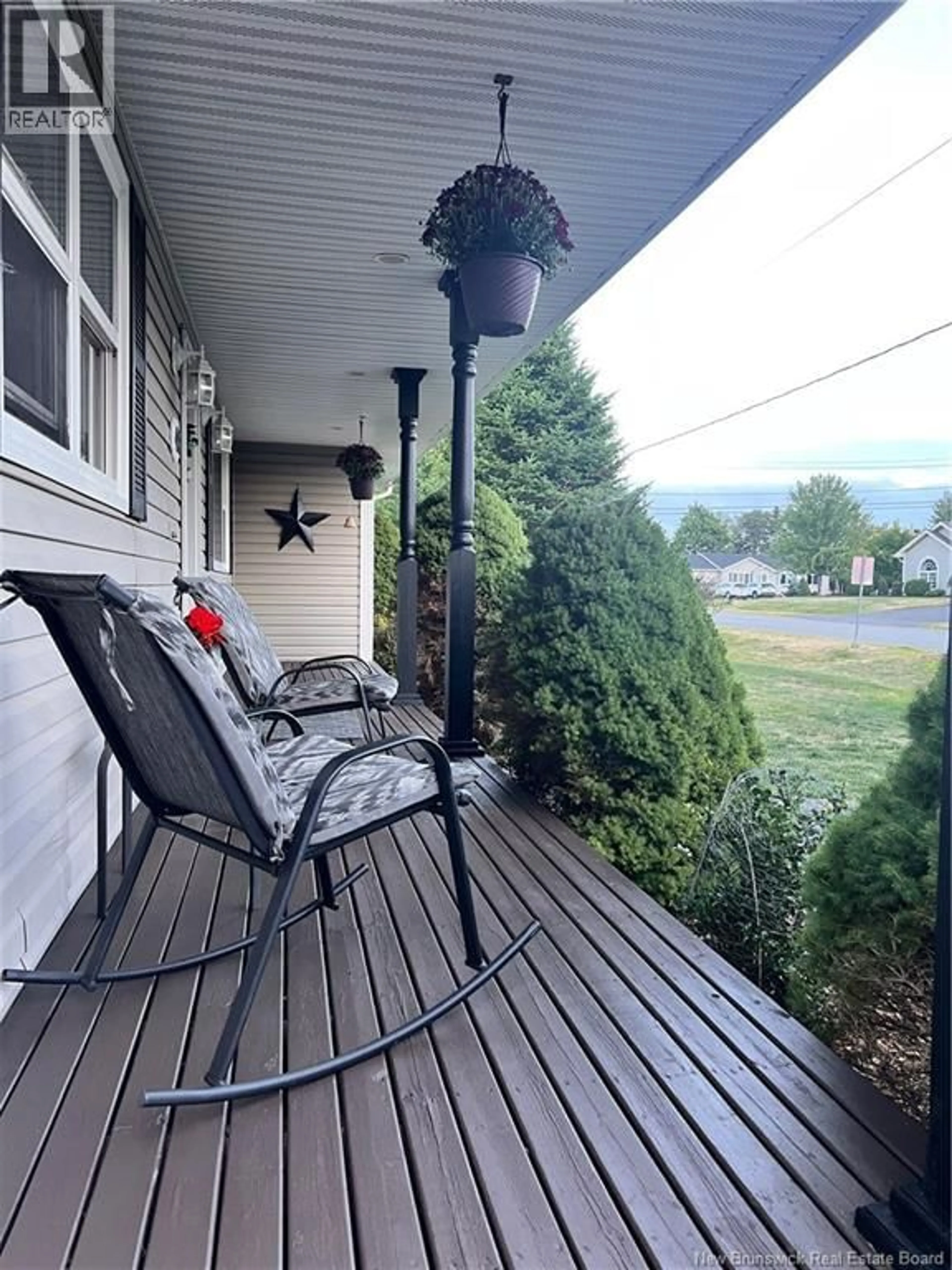 Patio, water/lake/river/ocean view for 44 LAURA DRIVE, Quispamsis New Brunswick E2E6B4
