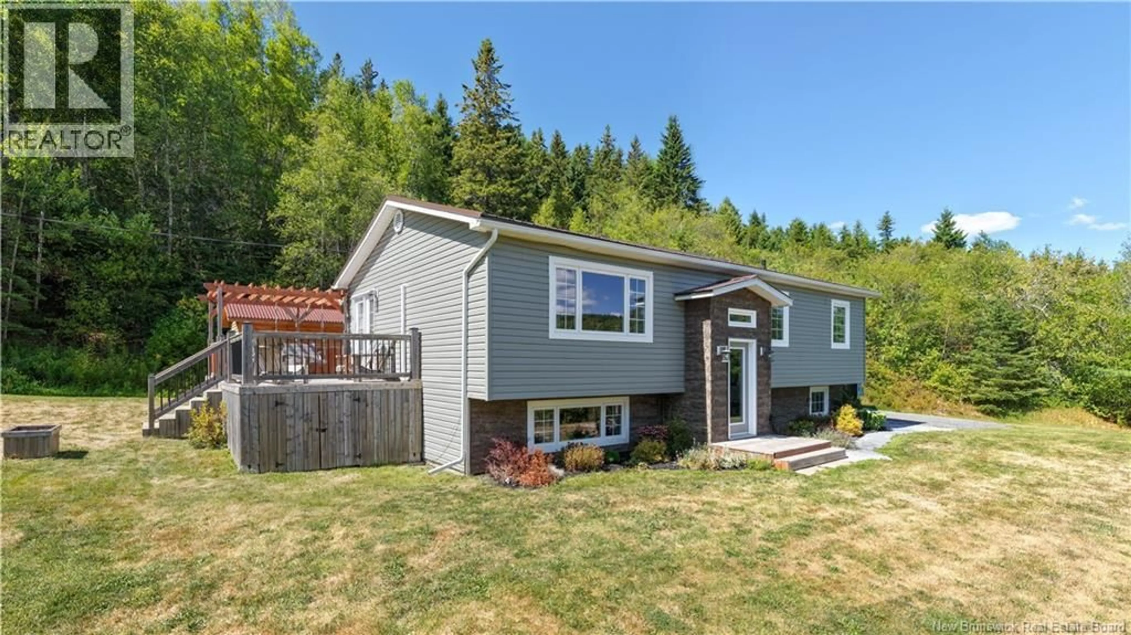 Home with vinyl exterior material, street for 880 WARDS CREEK ROAD, Sussex New Brunswick E4E4T7