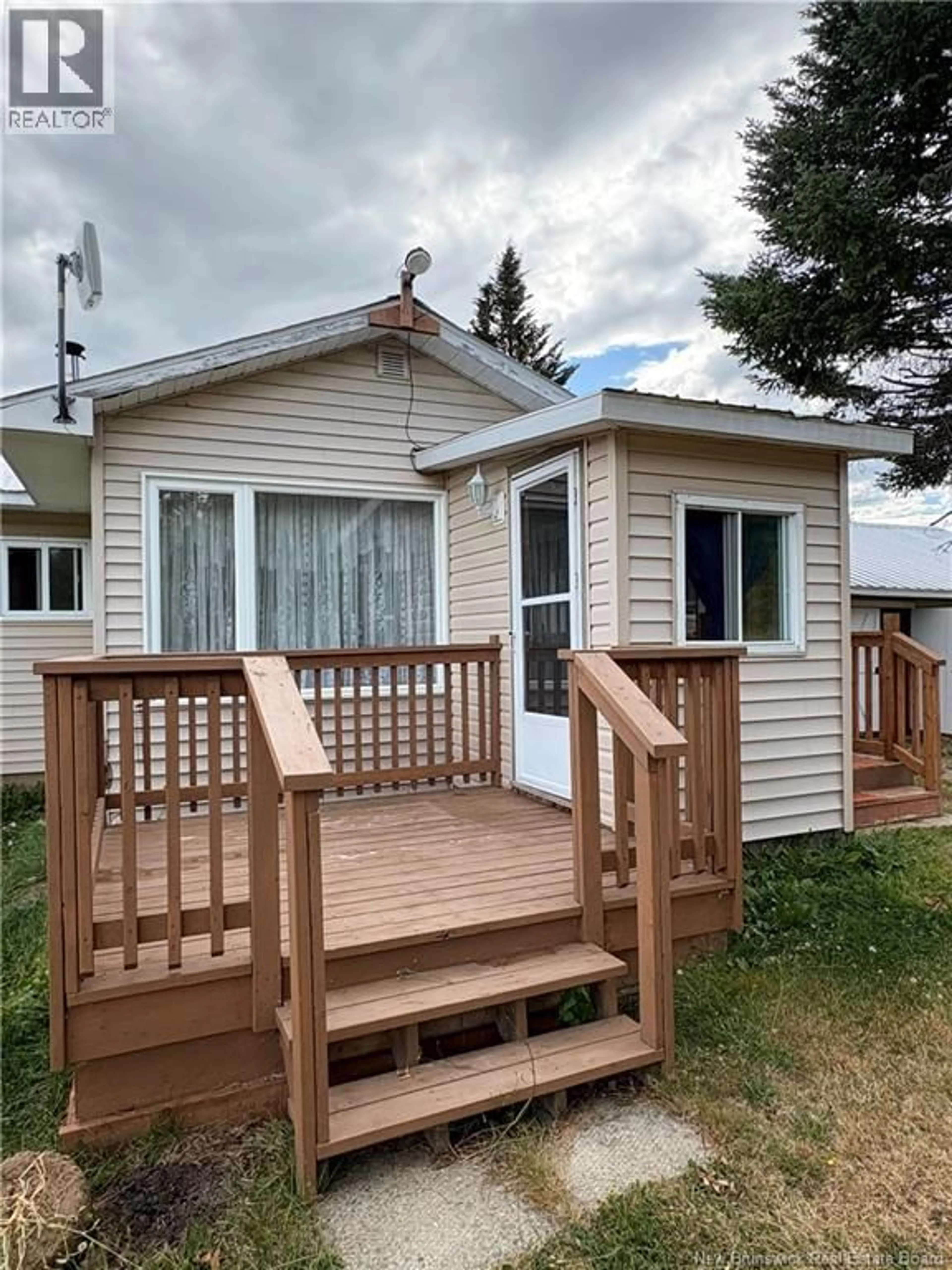 Home with vinyl exterior material, water/lake/river/ocean view for 24 HAZELTON ROAD, Doaktown New Brunswick E9C1N6