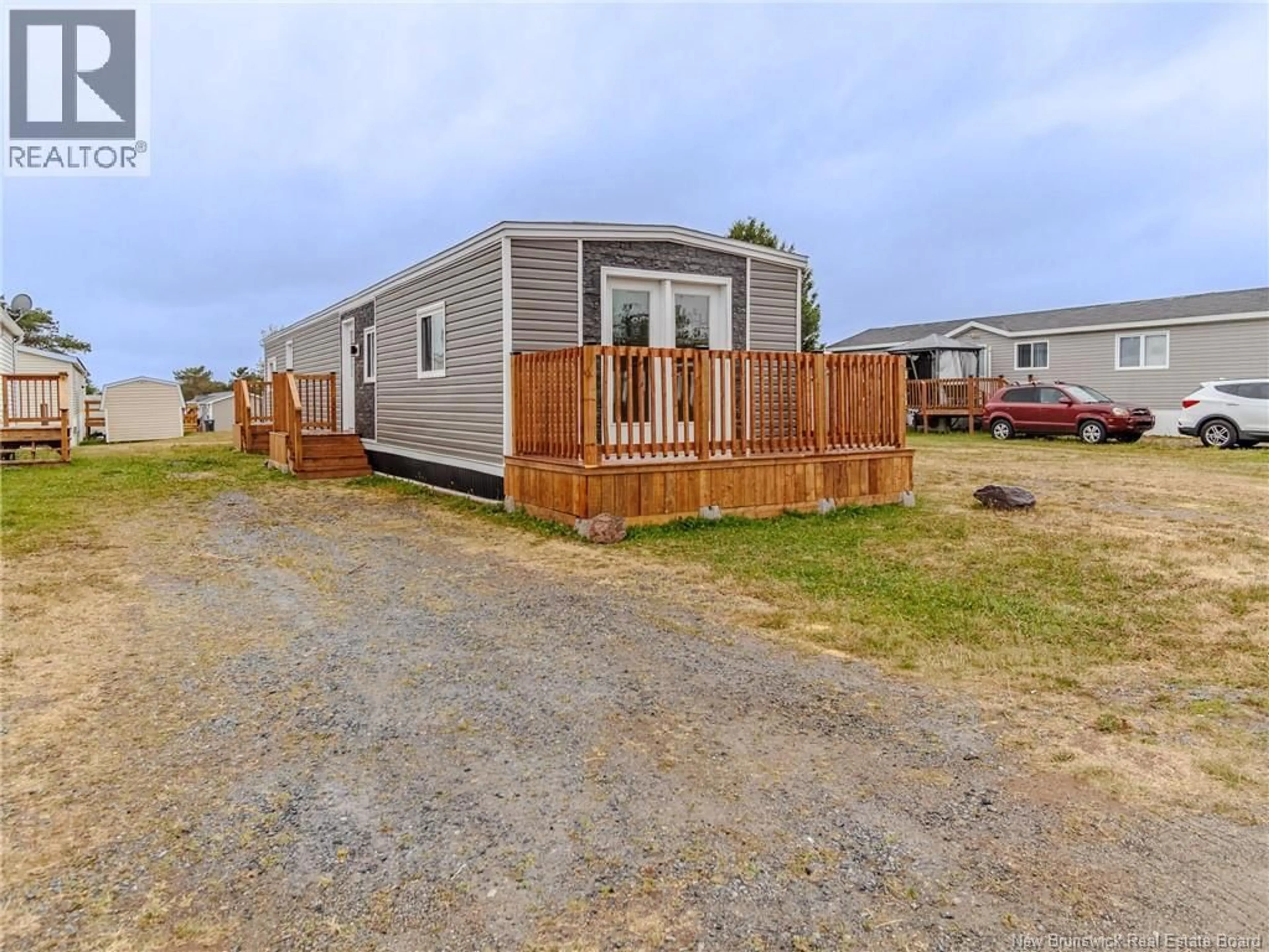 Unknown for 5 FALLS DRIVE, Saint John New Brunswick E2N1N9