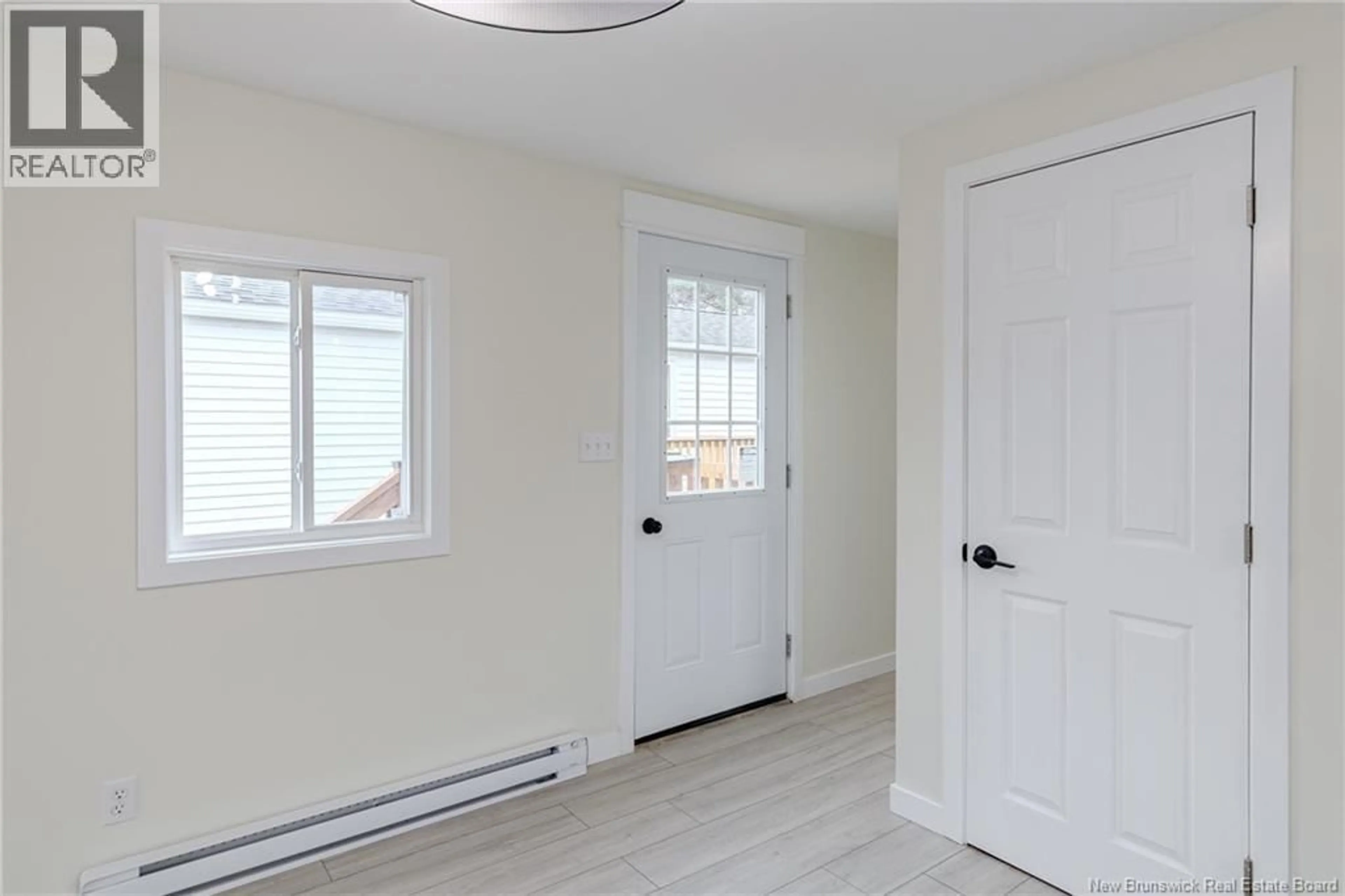 A pic of a room for 5 FALLS DRIVE, Saint John New Brunswick E2N1N9