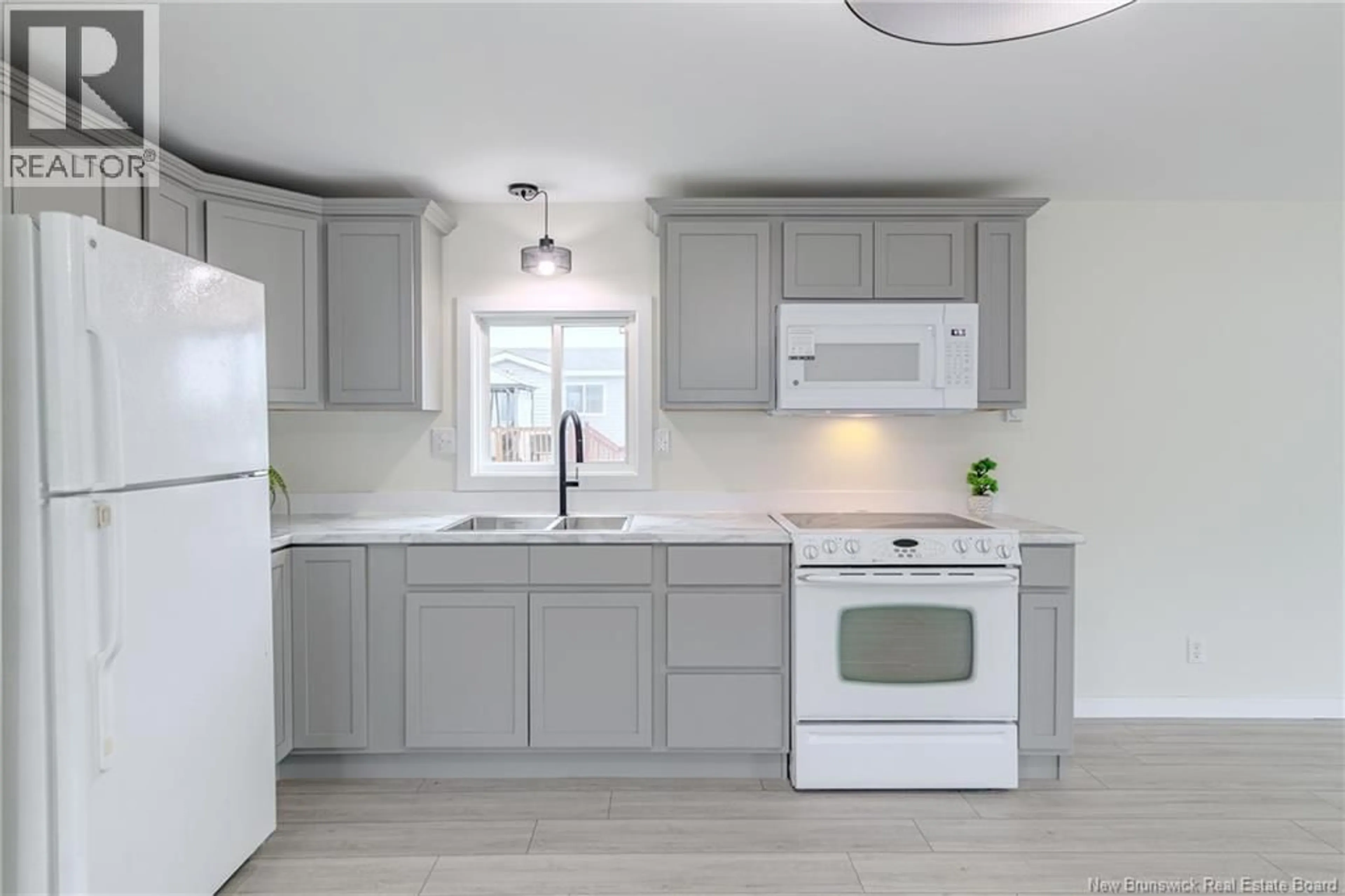 Open concept kitchen, unknown for 5 FALLS DRIVE, Saint John New Brunswick E2N1N9