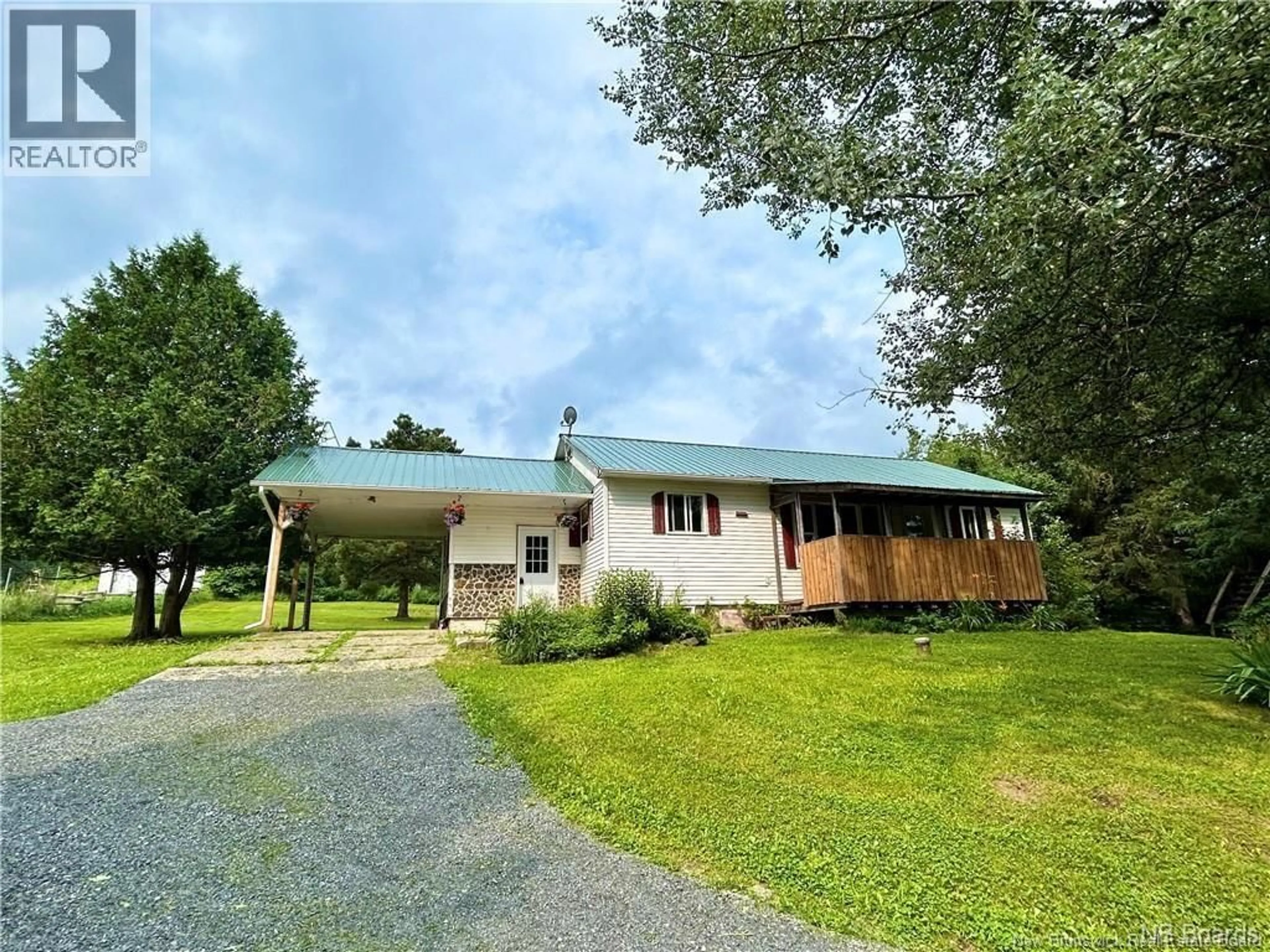 A pic from outside/outdoor area/front of a property/back of a property/a pic from drone, unknown for 80 ROUTE 165, Meductic New Brunswick E6H1B4
