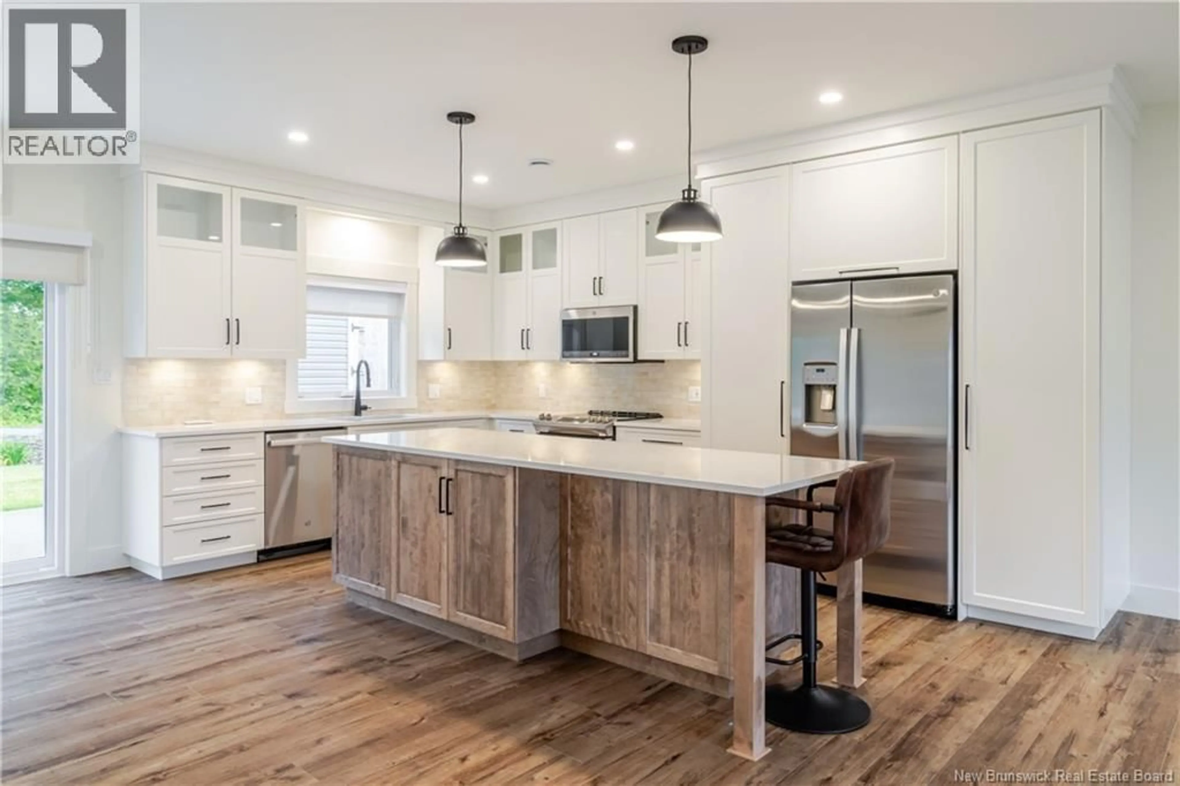 Open concept kitchen, wood/laminate floor for 23 BOXWOOD LANE, New Maryland New Brunswick E3C0R7